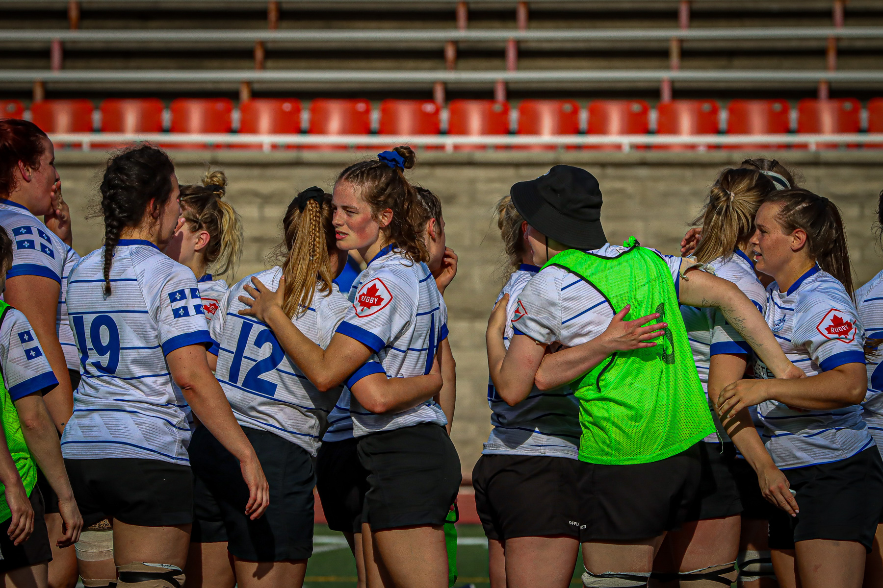  Équipe féminine - Rugby Québec - Ontario Blues (w) - Rugby - QORC-CROQ 2024 - FINALS - QUÉBEC EST (37) VS (13) ONTARIO EST - 1ST POSITION - Reel Mayarts (#QORC24QCEONE16) Photo by: Photo Mayarts | Siuxy Sports 2024-06-01