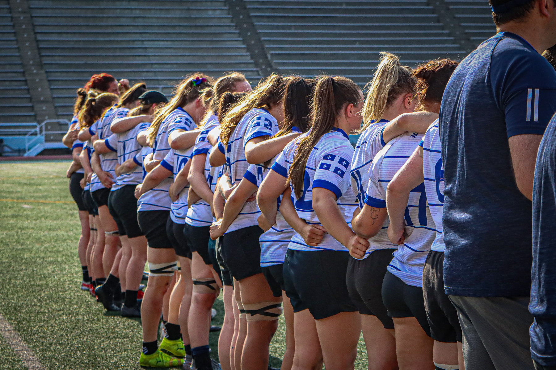  Équipe féminine - Rugby Québec - Ontario Blues (w) - Rugby - QORC-CROQ 2024 - FINALS - QUÉBEC EST (37) VS (13) ONTARIO EST - 1ST POSITION - Reel Mayarts (#QORC24QCEONE16) Photo by: Photo Mayarts | Siuxy Sports 2024-06-01