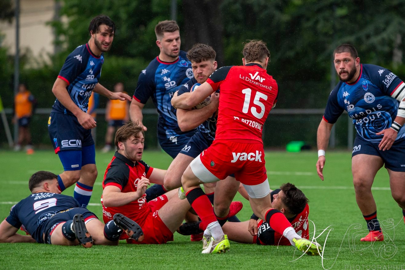  FC Grenoble Rugby - RC Toulonnais - Rugby - FFR 2024 - ESPOIRS - FC GRENOBLE VS RC Toulonnais (#FFR24ESFCGRCT04) Photo by: Karine Valentin | Siuxy Sports 2024-04-21
