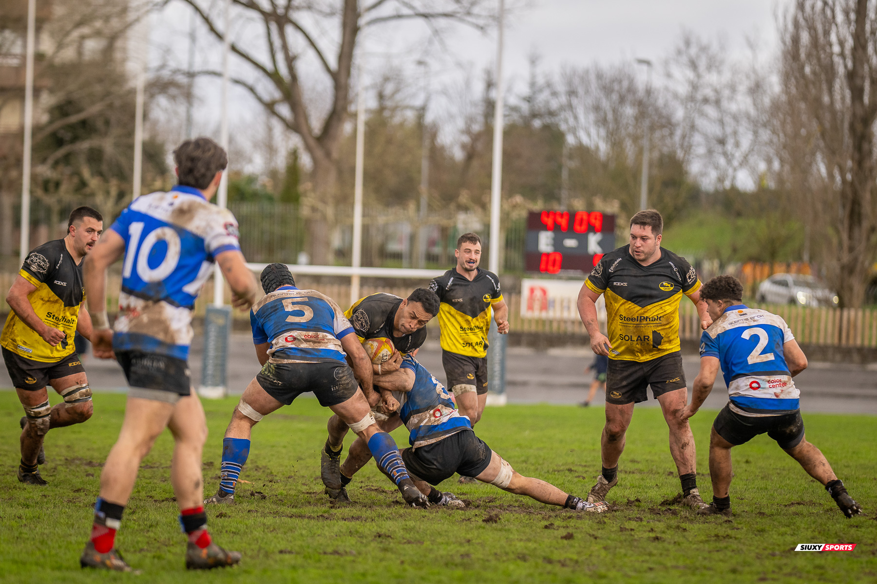Gontzal BERRIO-OTXOA AEKOETXEA - Mattew Edward BROADBENT - Jon Ander CALVO DE LA QUINTANA - Anthony MATOTO -  Getxo Artea Rugby Taldea - Club de Rugby Sant Cugat - Rugby - Élite Div Honor B masculina - Getxo (17) vs (5) Sant Cugat (#E24DBMGETSC03) Photo by: Fredy Monfoto | Siuxy Sports 2024-03-03