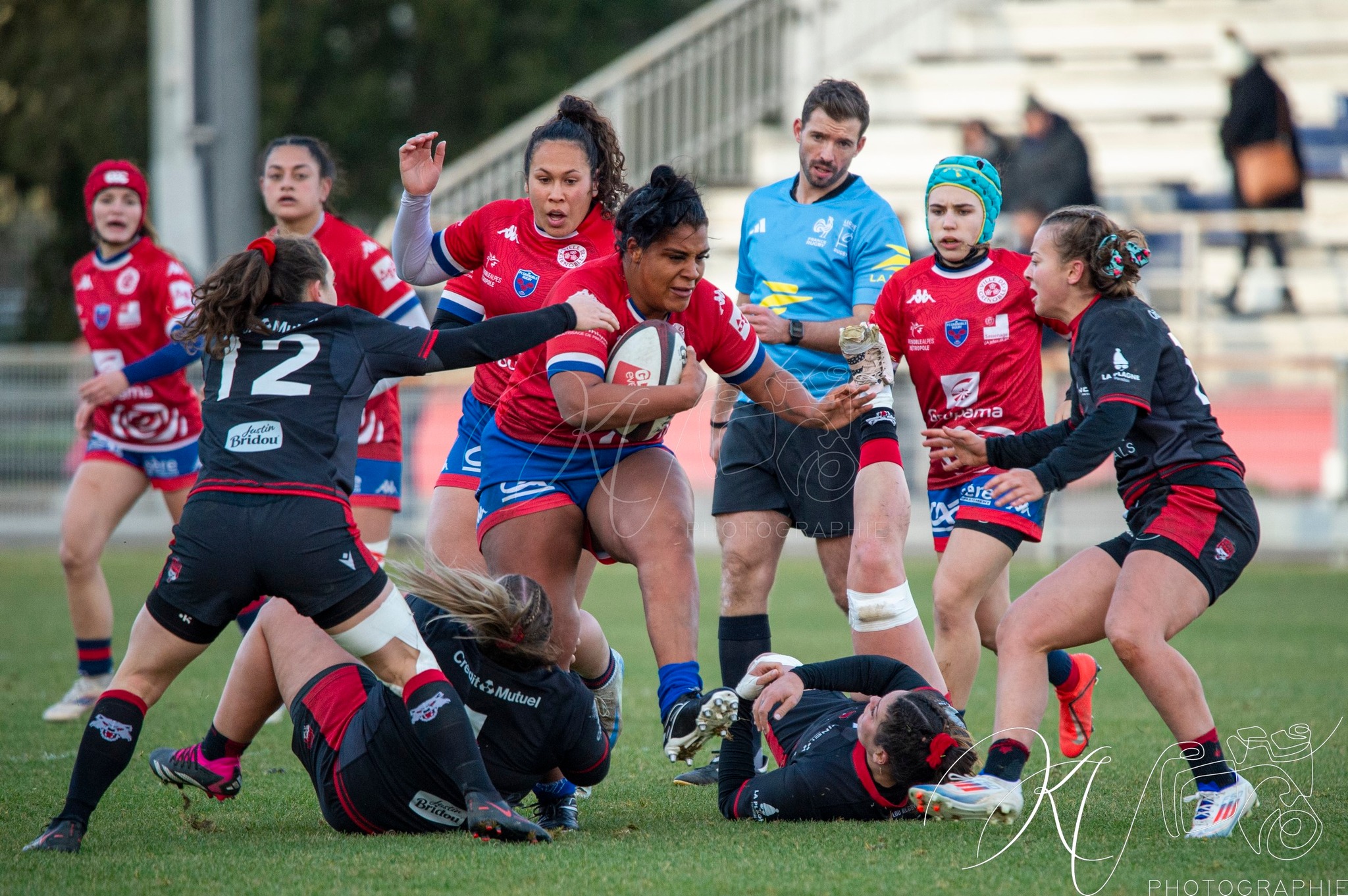  FC Grenoble Rugby - Lyon Olympique Universitaire - Rugby - FFR 2024 - Elite 1 Fém - FCG Amazones (8) vs (5) LOU (#FFR24E1FFCGLOU12) Photo by: Karine Valentin | Siuxy Sports 2024-12-14