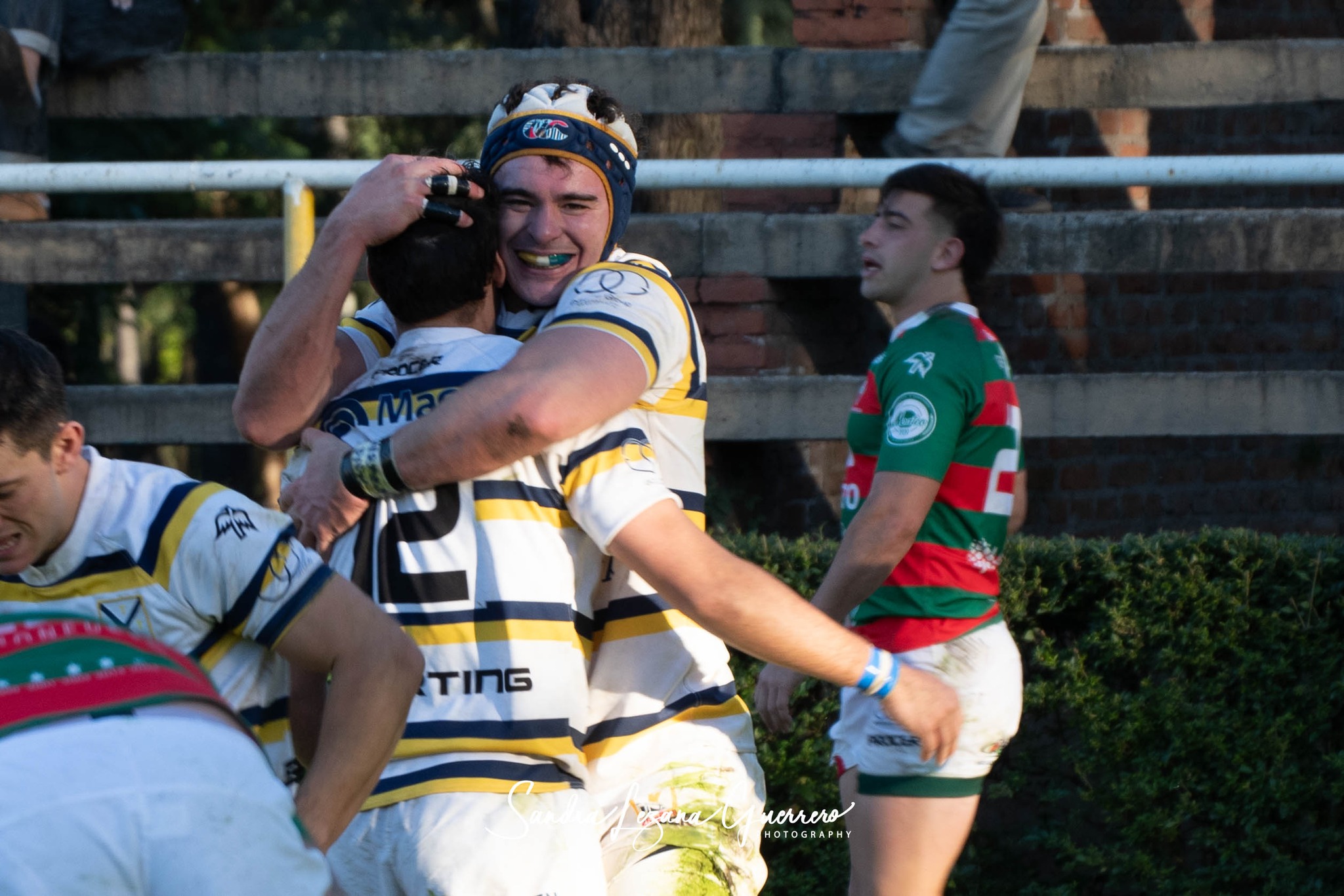  Tucumán Lawn Tennis Club - Huirapuca Social Club - Rugby - URT 2024 - Tucuman Lawn Tennis (42) vs (20) Huirapuca Social Club (#URT24TLTHUI05) Photo by: Sandra Lezana Guerrero | Siuxy Sports 2024-05-19