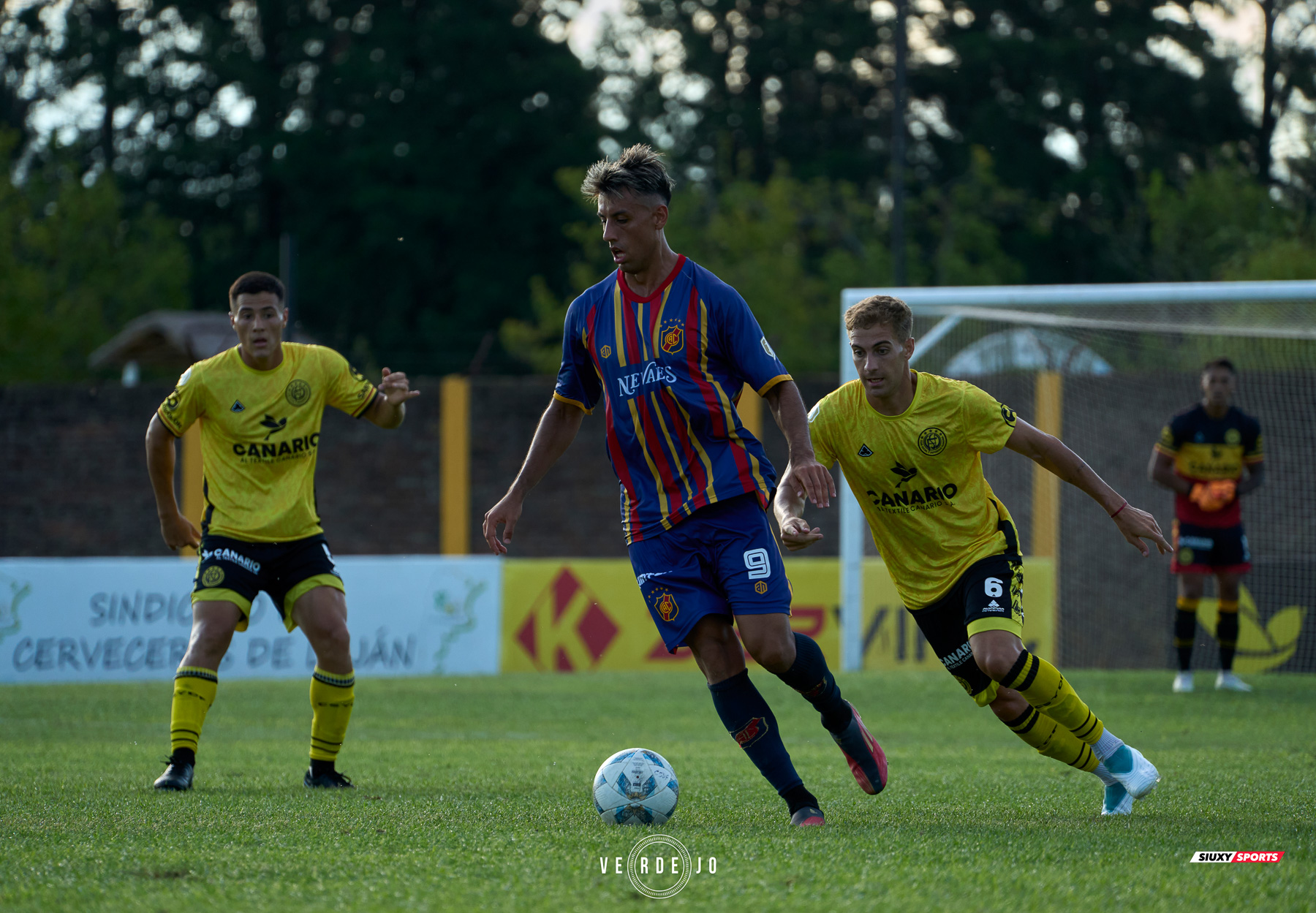  CSyD Flandria - Club Atlético Colegiales - Soccer - 2024 1raB Metropoliana - Flandria (0) vs (0) Colegiales (#20241BMFLACOL02) Photo by: Ignacio Verdejo | Siuxy Sports 2024-02-10