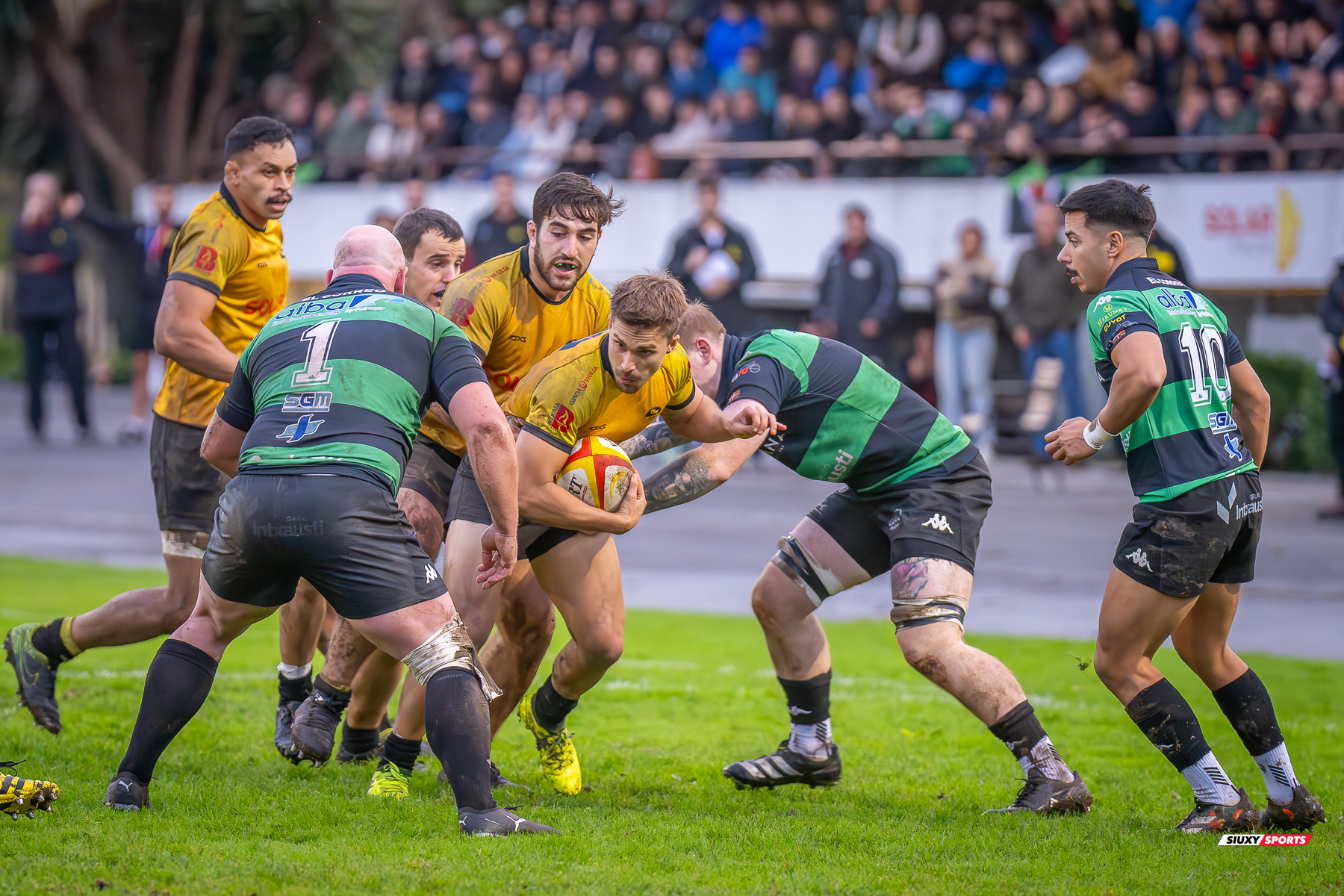 Anthony MATOTO - Juan Cruz RODRIGUEZ HERRERA -  Getxo Artea Rugby Taldea - Gernika Rugby Taldea - Rugby - FER 2023 - DHB - Getxo Artea RT (24) vs (20) Universitario Bilbao Rugby (#FER23DHBGETGER11) Photo by: Fredy Monfoto | Siuxy Sports 2023-11-25