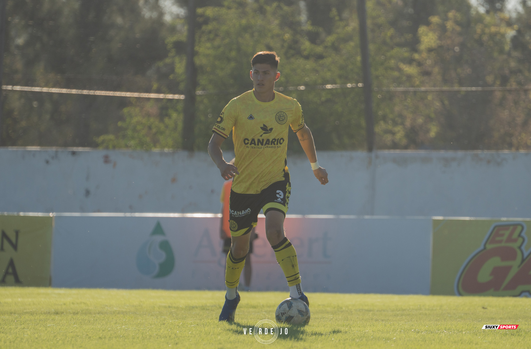 CSyD Flandria - C.A. Argentino de Quilmes - Soccer - AFA - 1B - 2024 - Flandria (0) vs (0) Argentino Quilmes (#AFA1B24FLAAQ04) Photo by: Ignacio Verdejo | Siuxy Sports 2024-04-28