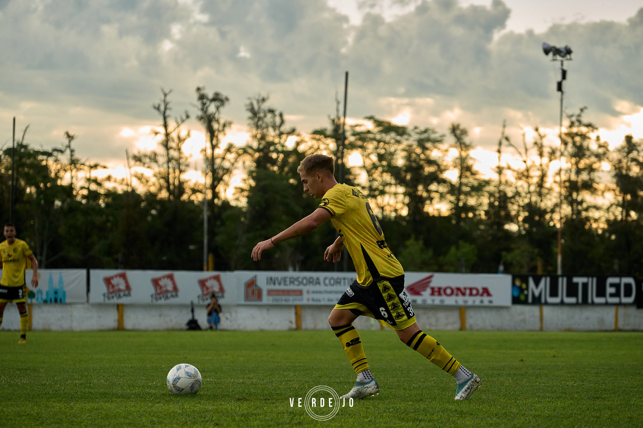  CSyD Flandria - Club Atlético Excursionistas - Soccer - AFA - 1B - Flandria (1) vs (0) Excursionistas (#AFA241BFLAEXC03) Photo by: Ignacio Verdejo | Siuxy Sports 2024-03-02