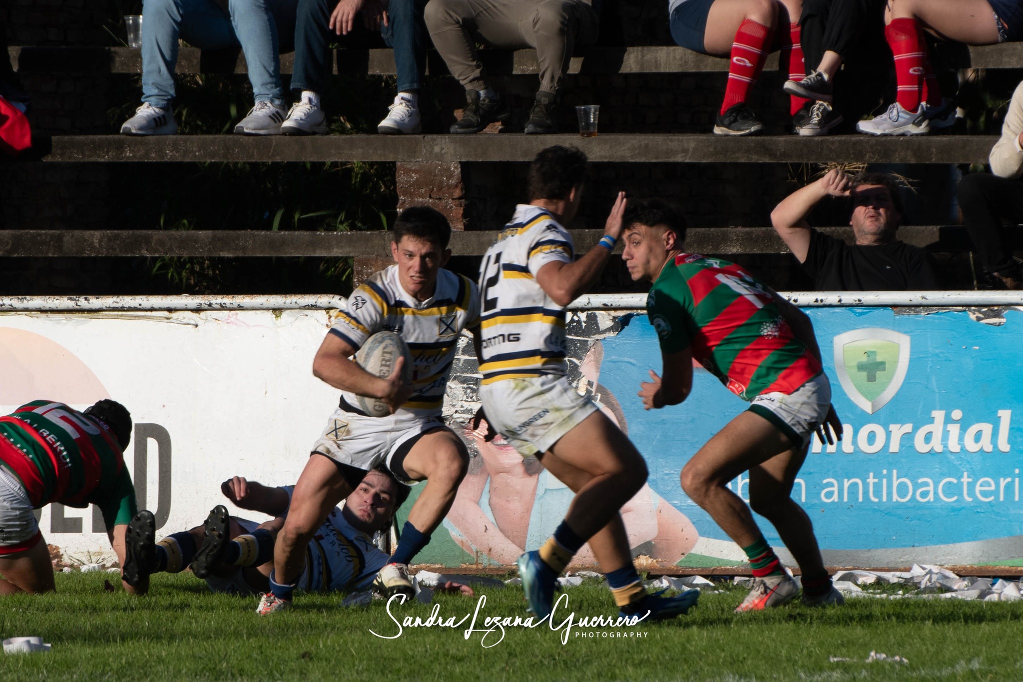  Tucumán Lawn Tennis Club - Huirapuca Social Club - Rugby - URT 2024 - Tucuman Lawn Tennis (42) vs (20) Huirapuca Social Club (#URT24TLTHUI05) Photo by: Sandra Lezana Guerrero | Siuxy Sports 2024-05-19