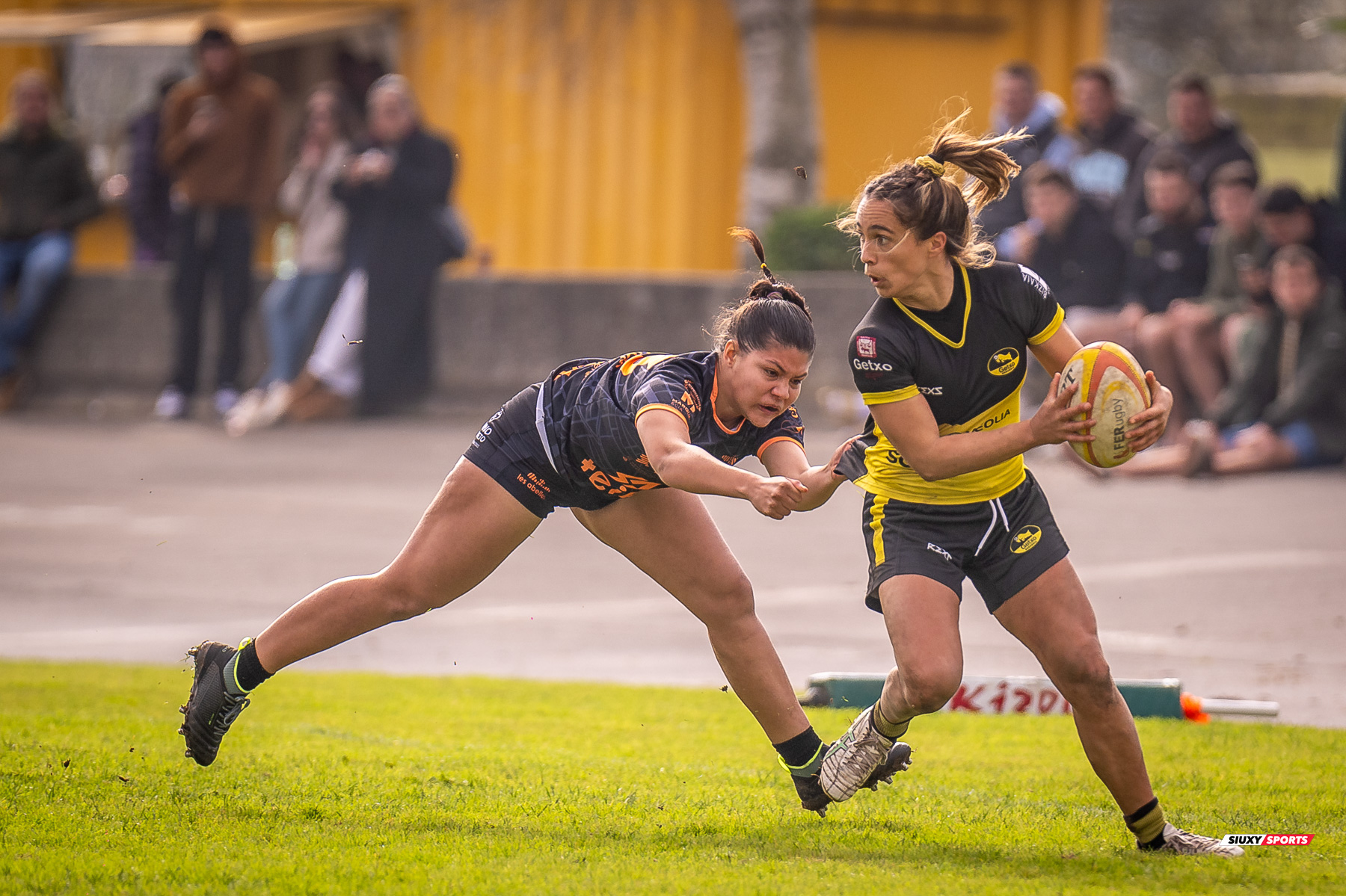  Getxo Artea Rugby Taldea - Club de Rugby Les Abelles - Rugby - FER 2024 - DHB F - Getxo Neskak Rt (19) vs (10) Les Abelles (#FER24DHBGNABE02) Photo by: Fredy Monfoto | Siuxy Sports 2024-02-04