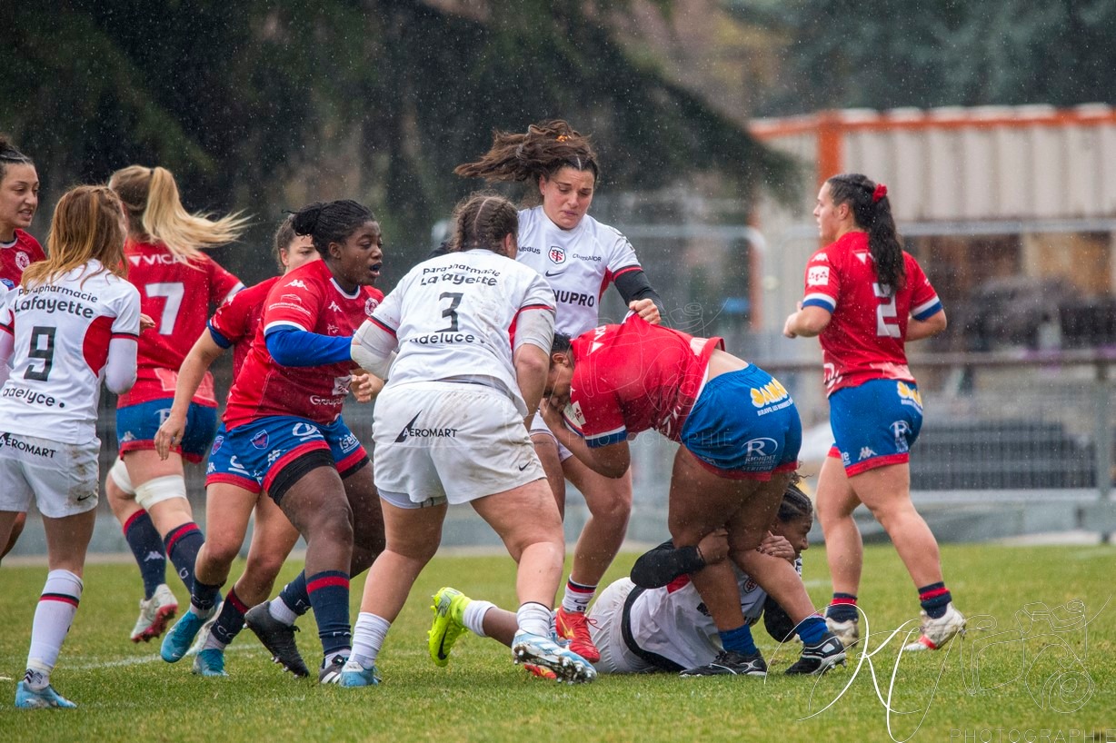  FC Grenoble Rugby - Stade Toulousain - Rugby - FFR 2024 - Élite 1 Fém - FC Grenoble (15) vs (15) Stade Toulousain RF (#FFR24E1FFCGST12) Photo by: Karine Valentin | Siuxy Sports 2024-12-07