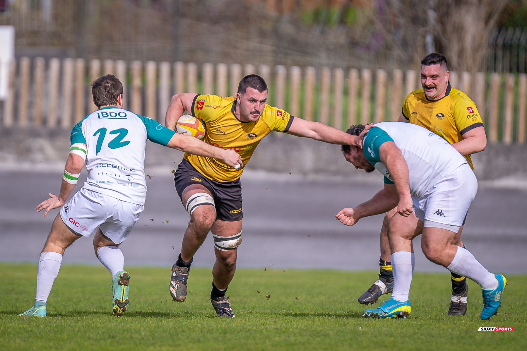 Mattew Edward BROADBENT - Angus RILEY KEEFE -  Getxo Artea Rugby Taldea - Rugby Club Valencia - Rugby - FER 2024 - DHB - Getxo RT (14) vs (16) Valencia RC (#FER24DHBGRTVRC01) Photo by: Fredy Monfoto | Siuxy Sports 2024-01-28
