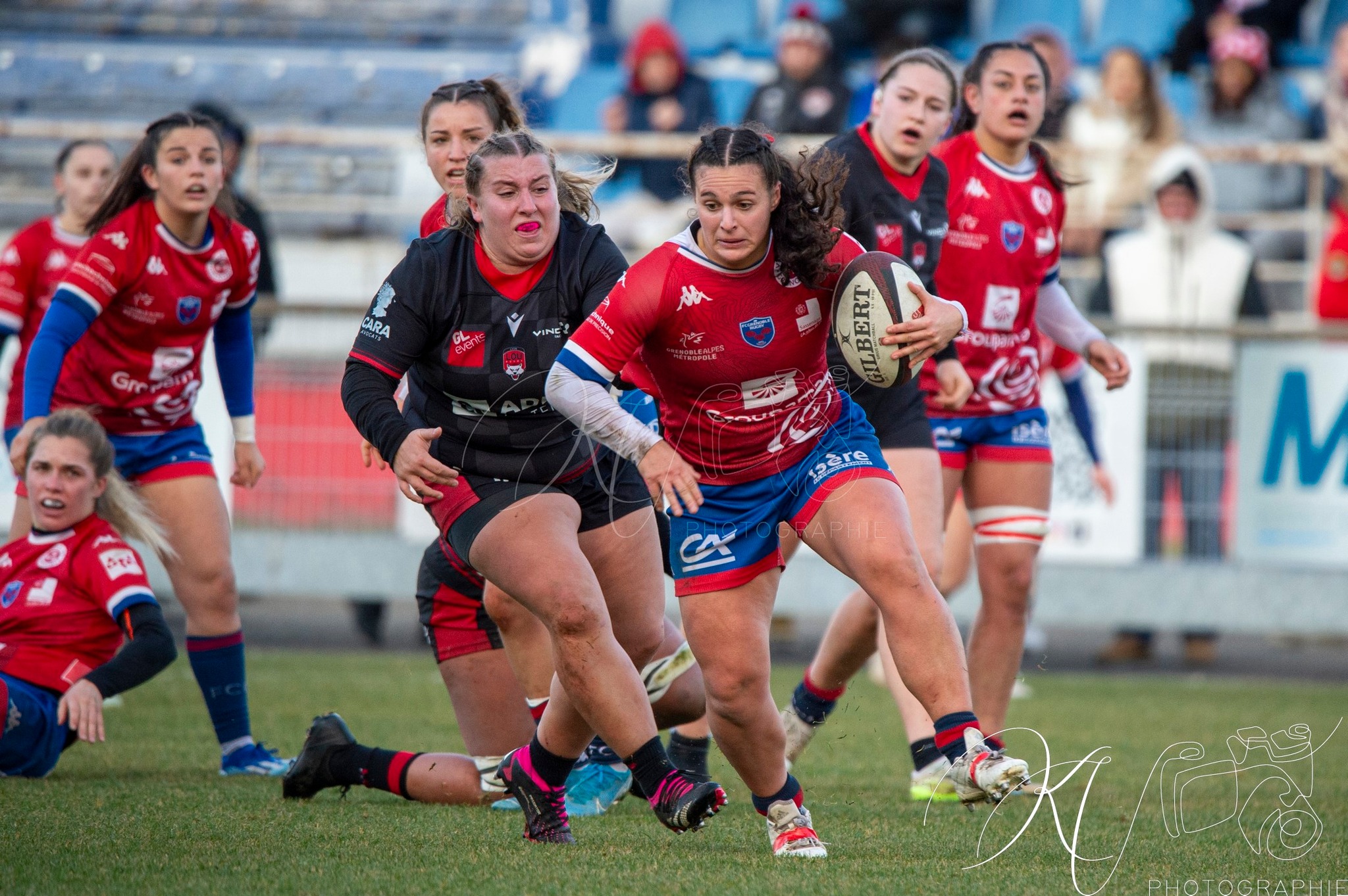  FC Grenoble Rugby - Lyon Olympique Universitaire - Rugby - FFR 2024 - Elite 1 Fém - FCG Amazones (8) vs (5) LOU (#FFR24E1FFCGLOU12) Photo by: Karine Valentin | Siuxy Sports 2024-12-14