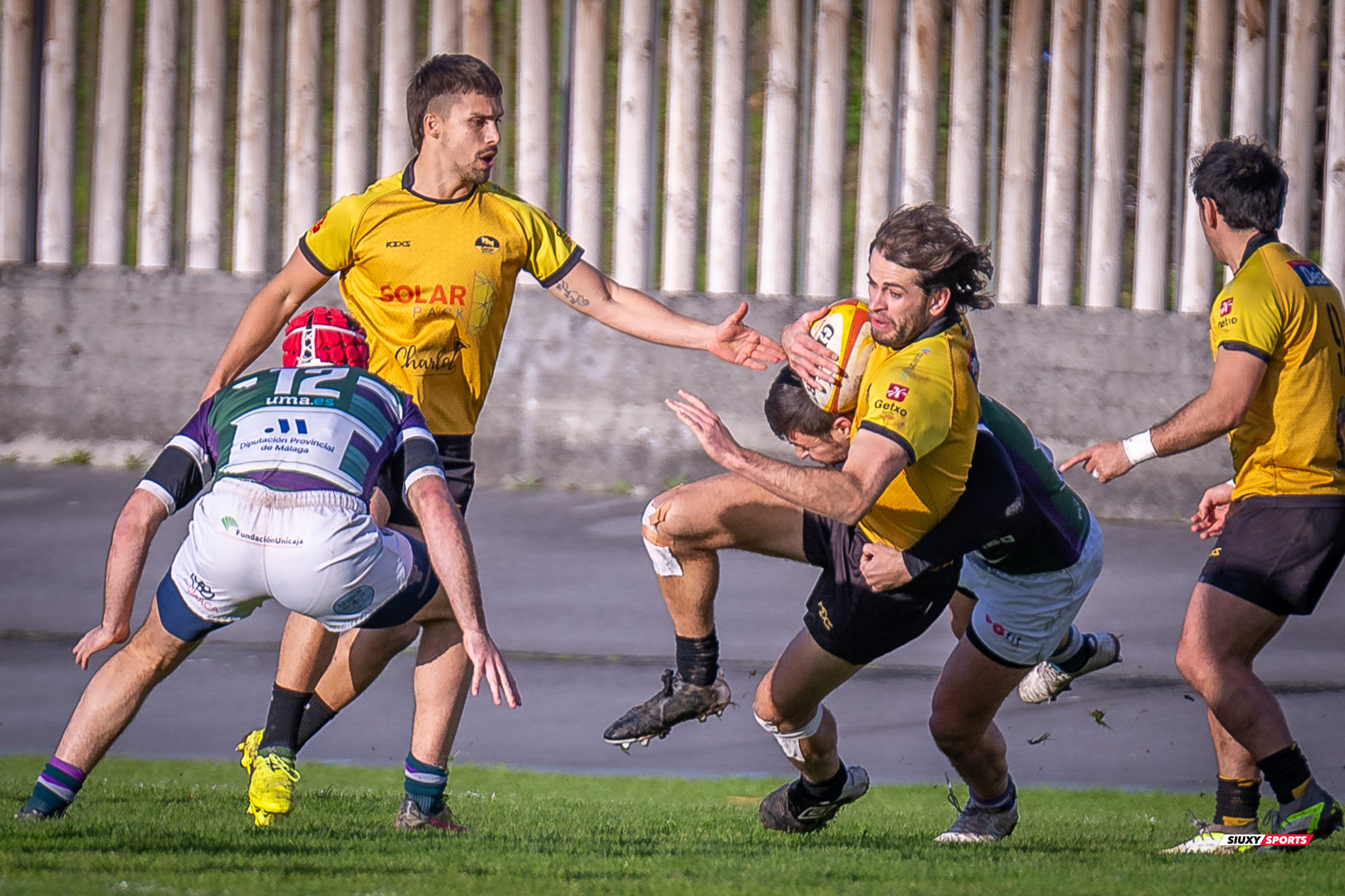 Noah COOPER - Juan Cruz RODRIGUEZ HERRERA -  Getxo Artea Rugby Taldea - Club Rugby Málaga - Rugby - FER 2024 - DHB - Getxo RT (52) vs (10) CR Malaga (#FER24DGBGETMAL02) Photo by: Fredy Monfoto | Siuxy Sports 2024-02-10