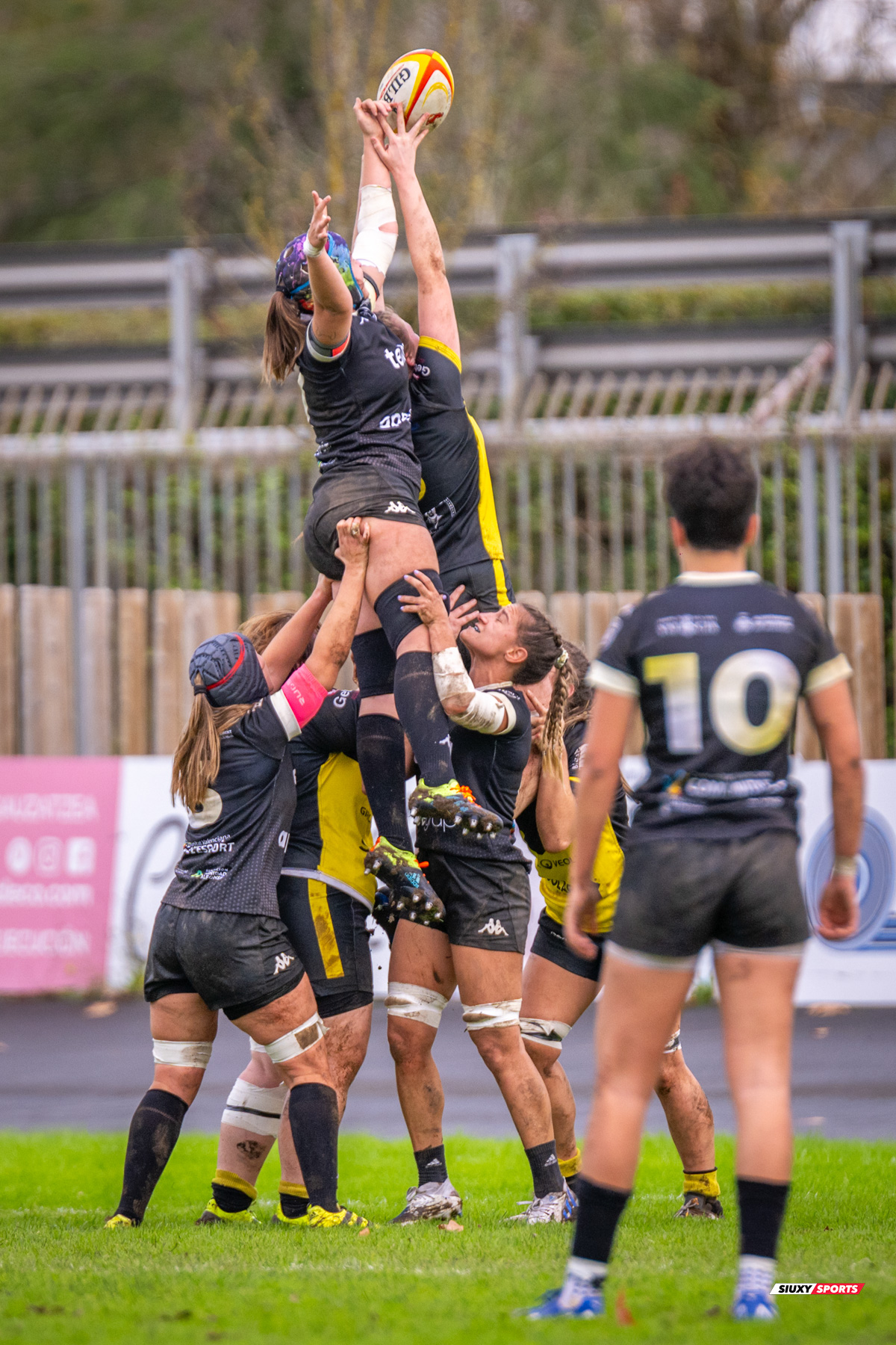  Getxo Artea Rugby Taldea - Rugby Turia - Rugby - FER 2023 - DHB F - Getxo Neskak Rt (25) vs (0) Rugby Turia (#FER23DHBGNRT12) Photo by: Fredy Monfoto | Siuxy Sports 2023-12-10