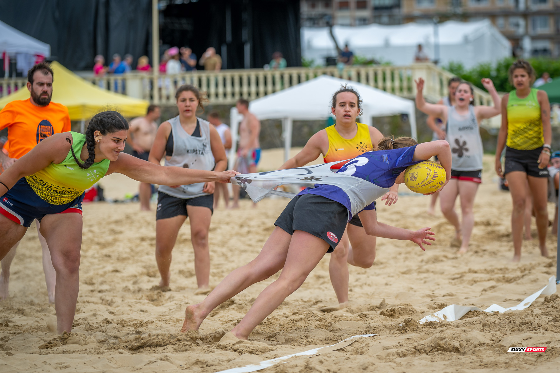  Universitario de Cantabria Rugby Club - Santoña Rugby Club - Rugby Playa - Circuito International del Cantabrico de Rugby Playa - IV Torneo Internacional de Laredo (#2024RugbyPlayaIVLaredo) Photo by: Fredy Monfoto | Siuxy Sports 2024-07-13