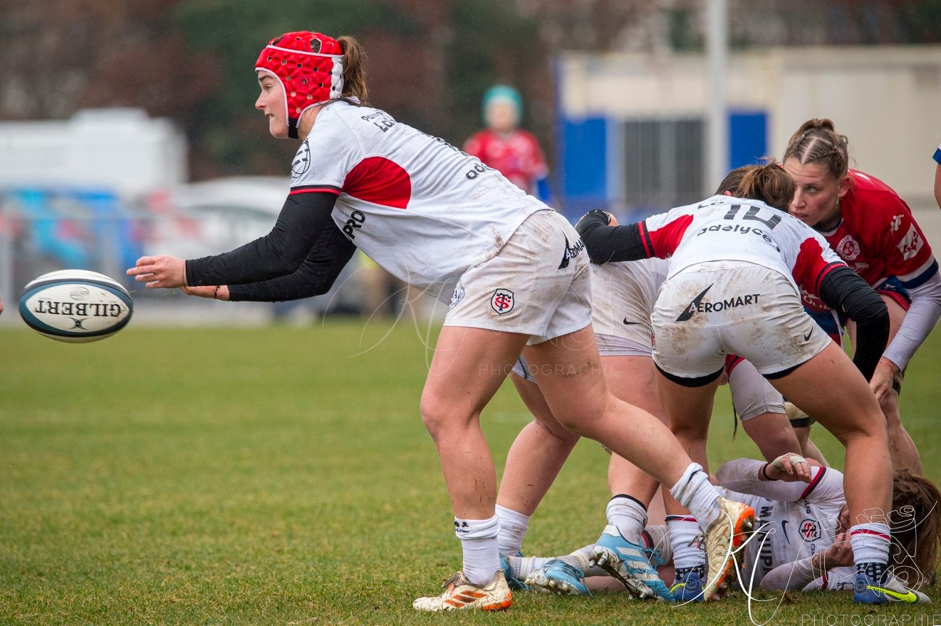  FC Grenoble Rugby - Stade Toulousain - Rugby - FFR 2024 - Élite 1 Fém - FC Grenoble (15) vs (15) Stade Toulousain RF (#FFR24E1FFCGST12) Photo by: Karine Valentin | Siuxy Sports 2024-12-07