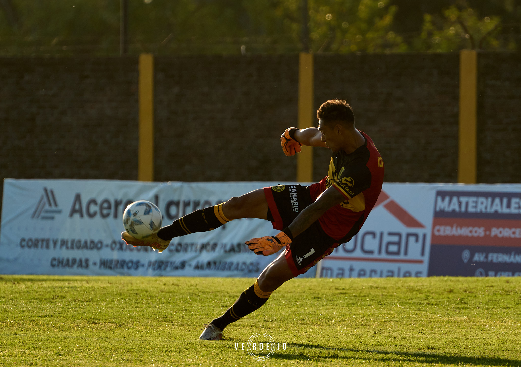  CSyD Flandria - CSD San Martin (Burzaco) - Soccer - 2024 1RAB METROPOLIANA - FLANDRIA (1) VS San Martin de Burzaco (0)  (#20241BMFLASMB02) Photo by: Ignacio Verdejo | Siuxy Sports 2024-02-20