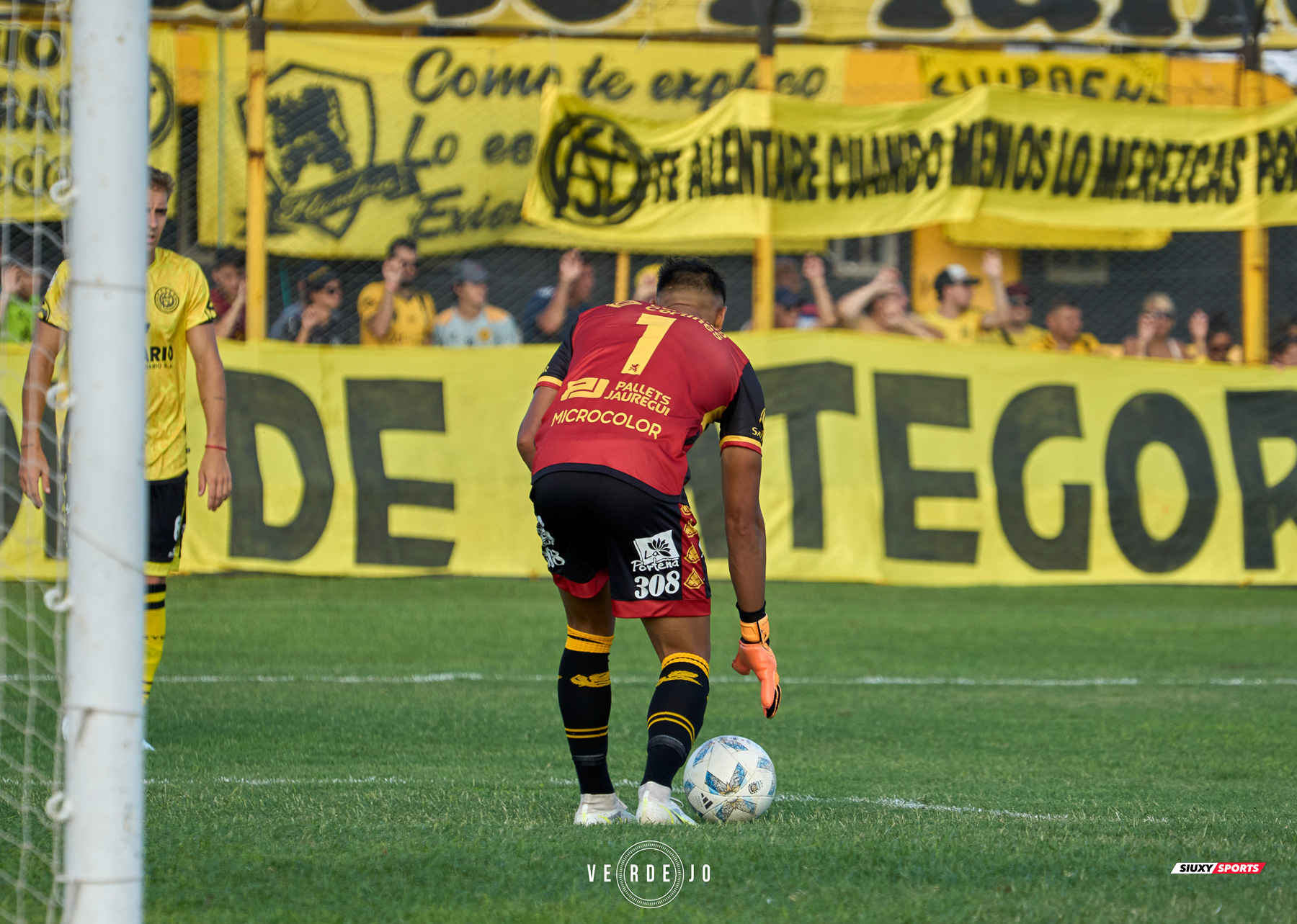  CSyD Flandria - Club Atlético Colegiales - Soccer - 2024 1raB Metropoliana - Flandria (0) vs (0) Colegiales (#20241BMFLACOL02) Photo by: Ignacio Verdejo | Siuxy Sports 2024-02-10