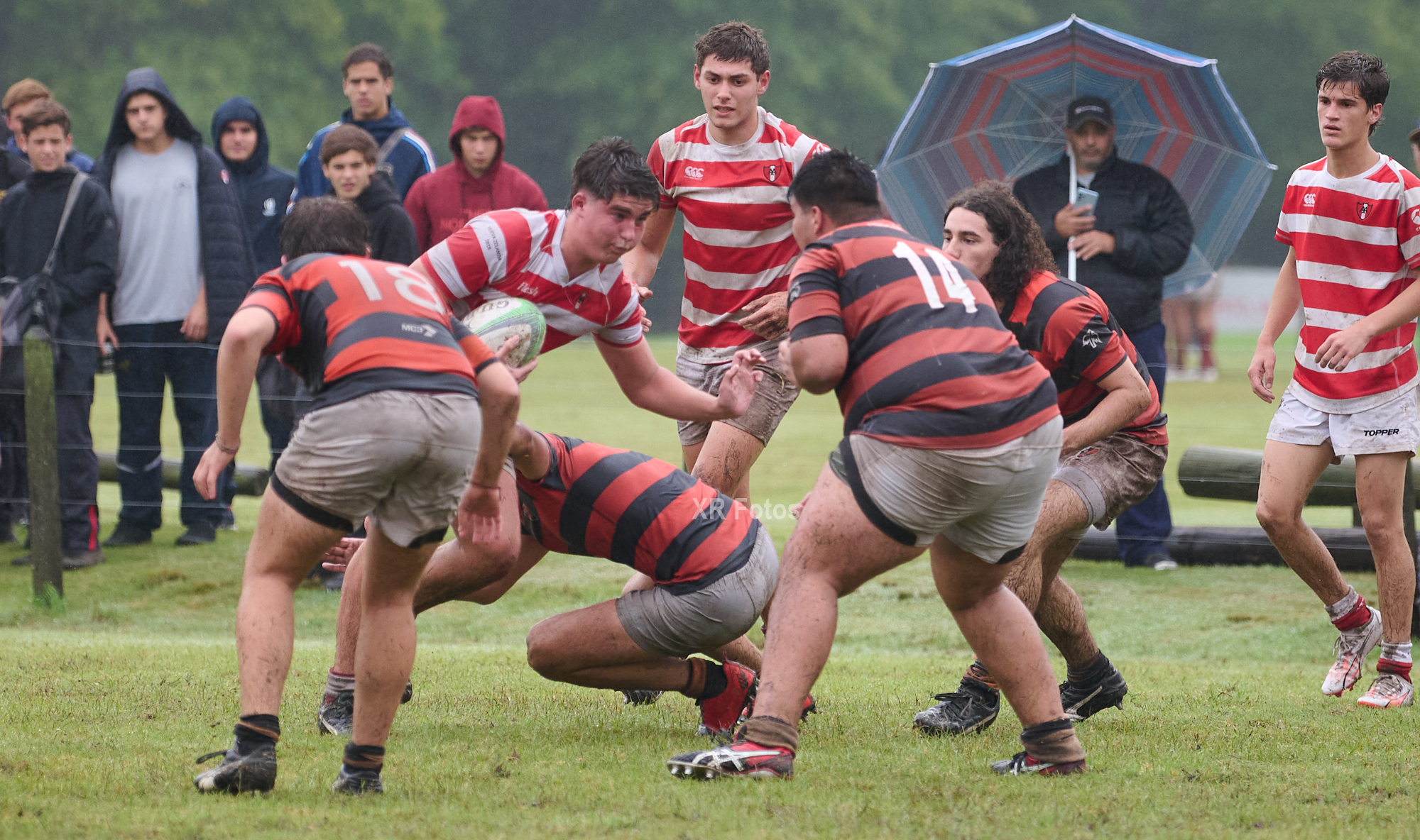  Asociación Alumni - Olivos Rugby Club - Rugby - URBA M19 - 2024 - Alumni vs Olivos RC (#URBA24M19AAORC04) Photo by: Ximena Rebecchi | Siuxy Sports 2024-04-14