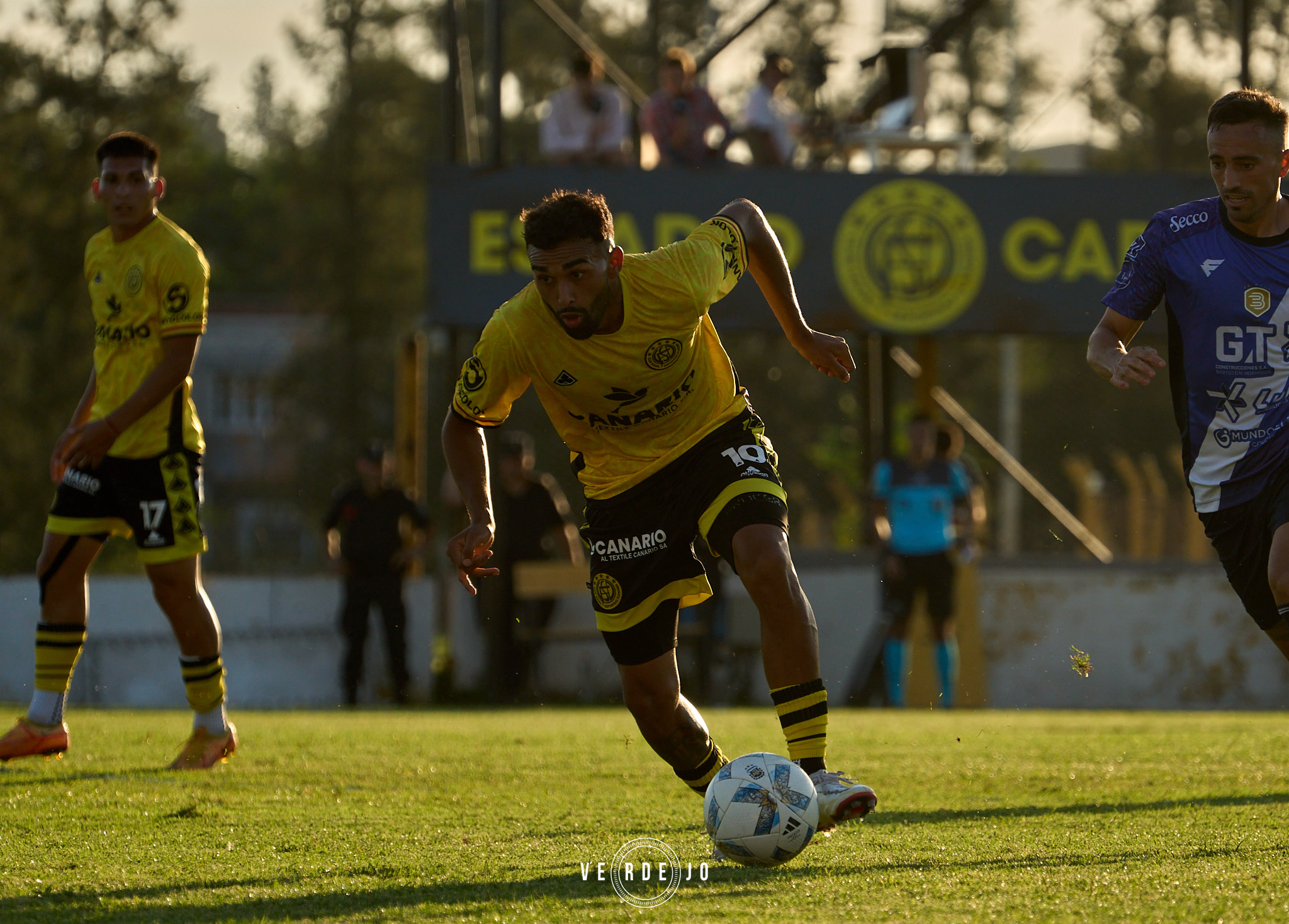  CSyD Flandria - CSD San Martin (Burzaco) - Soccer - 2024 1RAB METROPOLIANA - FLANDRIA (1) VS San Martin de Burzaco (0)  (#20241BMFLASMB02) Photo by: Ignacio Verdejo | Siuxy Sports 2024-02-20