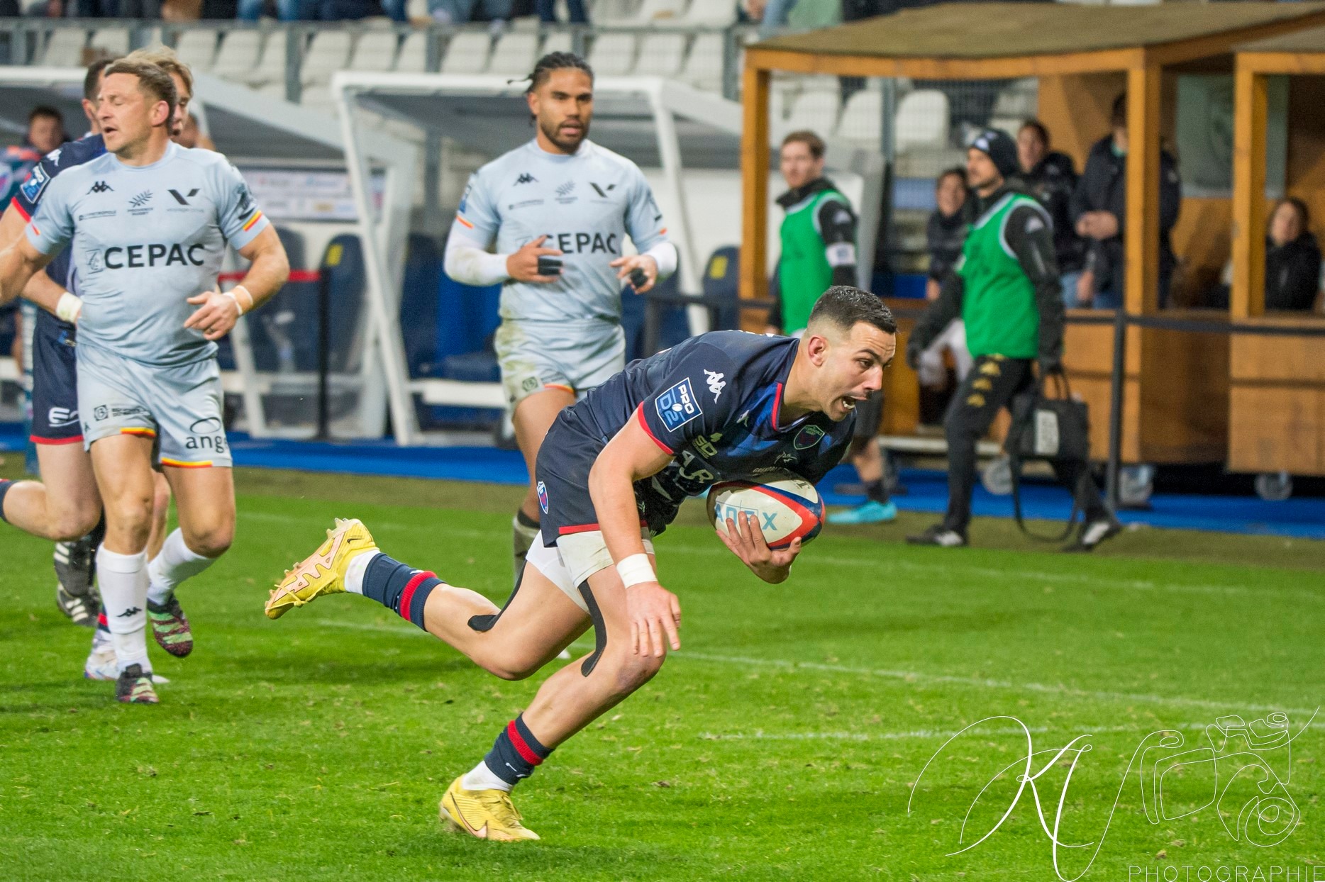 Julien FARNOUX -  FC Grenoble Rugby - Provence - Rugby - PRO D2 - FC GRENOBLE (45) VS (10) Provence Rugby (#2024PROD1FCGPRR01) Photo by: Karine Valentin | Siuxy Sports 2024-01-04