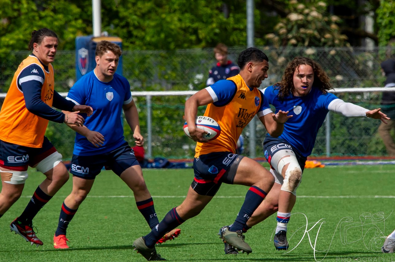  FC Grenoble Rugby - RC Toulonnais - Rugby - FFR 2024 - ESPOIRS - FC GRENOBLE VS RC Toulonnais (#FFR24ESFCGRCT04) Photo by: Karine Valentin | Siuxy Sports 2024-04-21