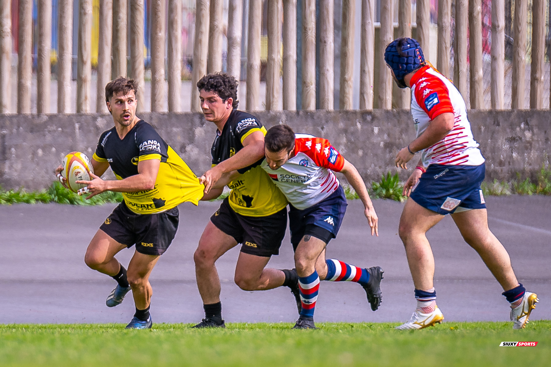 Peio ARRATE ZELAIA - Juan Cruz RODRIGUEZ HERRERA -  Getxo Artea Rugby Taldea - Club de Rugby Liceo Francés - Rugby - FER 2024 - DHB - Getxo RT (38) vs (22) Liceo Frances (#FER24DGETLFR04) Photo by: Fredy Monfoto | Siuxy Sports 2024-04-06