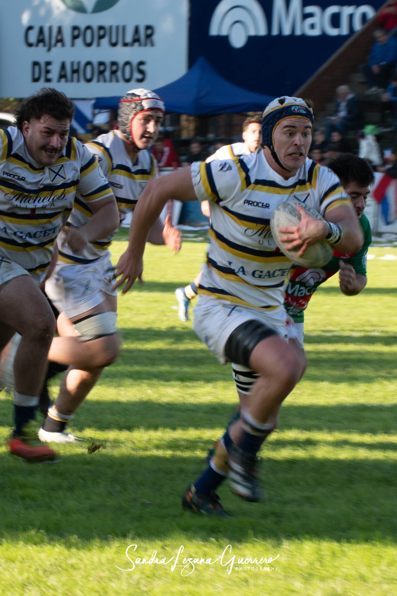  Tucumán Lawn Tennis Club - Huirapuca Social Club - Rugby - URT 2024 - Tucuman Lawn Tennis (42) vs (20) Huirapuca Social Club (#URT24TLTHUI05) Photo by: Sandra Lezana Guerrero | Siuxy Sports 2024-05-19