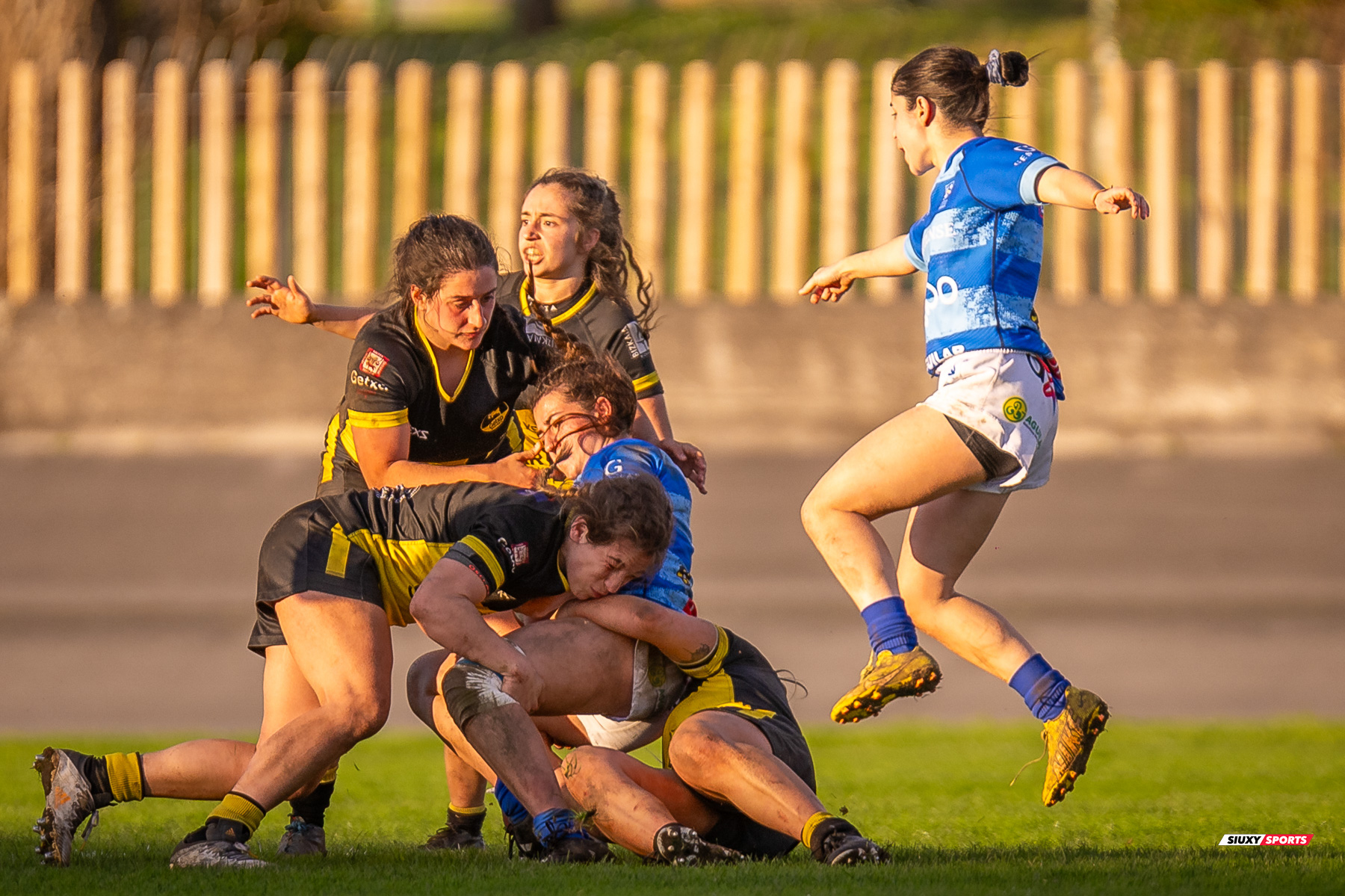  Getxo Artea Rugby Taldea - Club de Rugby Cisneros - Rugby - FER 2024 - DHB F - Getxo Neskak Rt (25) vs (13) Cisneros (#FER24DHBGNCIS02) Photo by: Fredy Monfoto | Siuxy Sports 2024-02-17