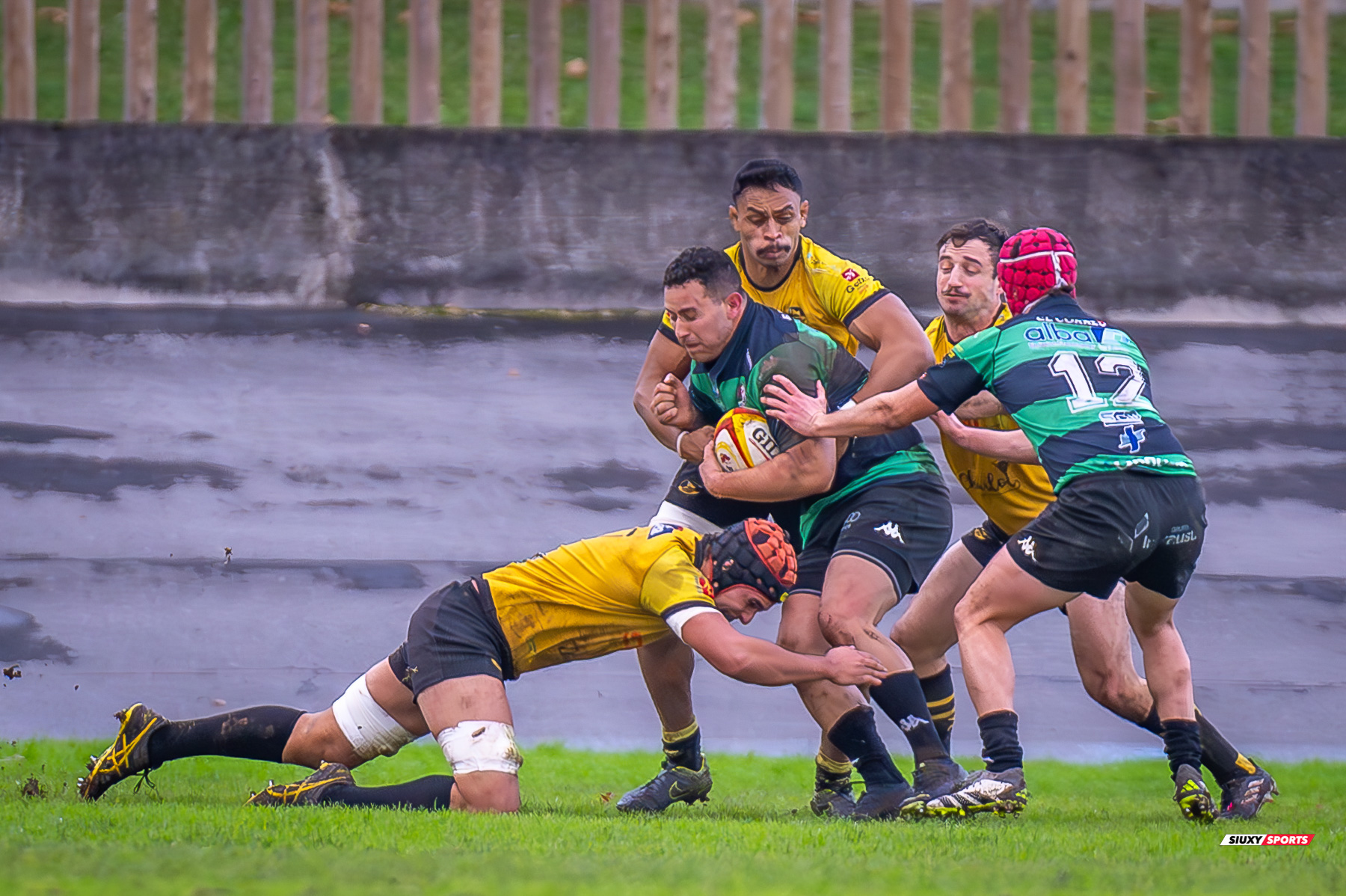 Jon Ander CALVO DE LA QUINTANA - Anthony MATOTO -  Getxo Artea Rugby Taldea - Gernika Rugby Taldea - Rugby - FER 2023 - DHB - Getxo Artea RT (24) vs (20) Universitario Bilbao Rugby (#FER23DHBGETGER11) Photo by: Fredy Monfoto | Siuxy Sports 2023-11-25