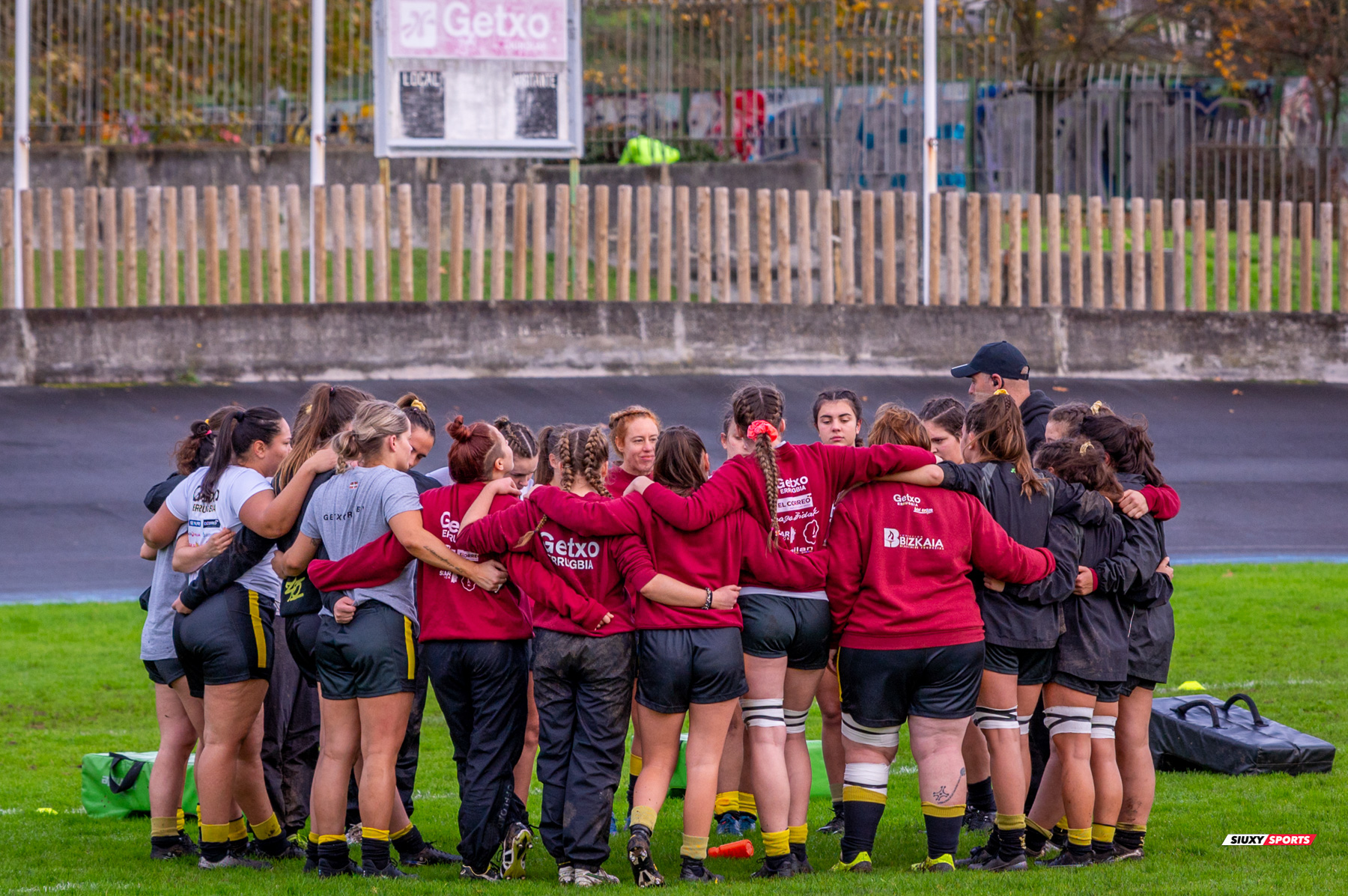  Getxo Artea Rugby Taldea - Rugby Turia - Rugby - FER 2023 - DHB F - Getxo Neskak Rt (25) vs (0) Rugby Turia (#FER23DHBGNRT12) Photo by: Fredy Monfoto | Siuxy Sports 2023-12-10
