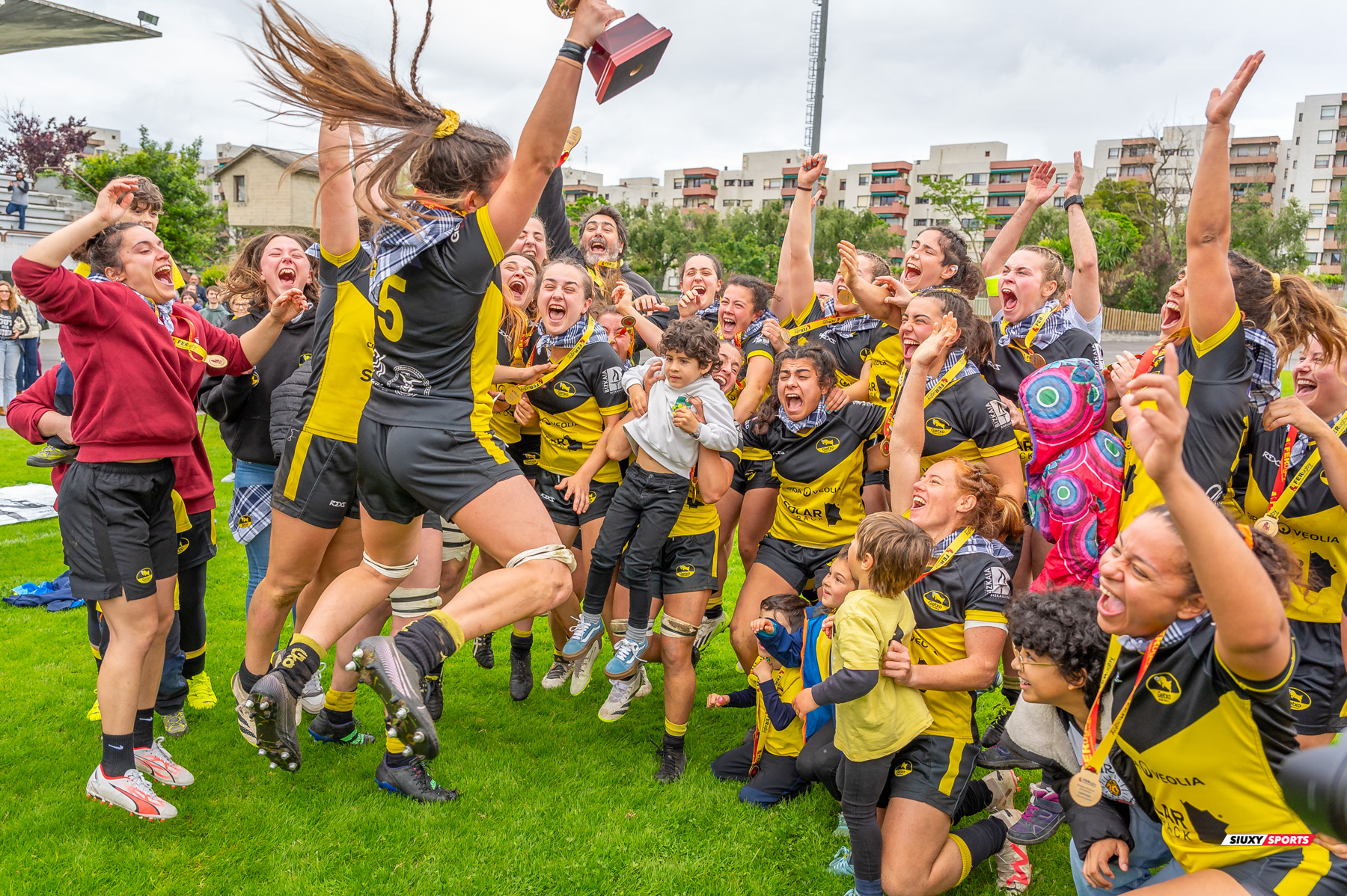  Getxo Artea Rugby Taldea - Club de Rugby Cisneros - Rugby - FER 2024 - Final ascenso DH Fem - Getxo ART (27) vs (12) CR Cisneros (#FER24GETCIS05) Photo by: Fredy Monfoto | Siuxy Sports 2024-05-19