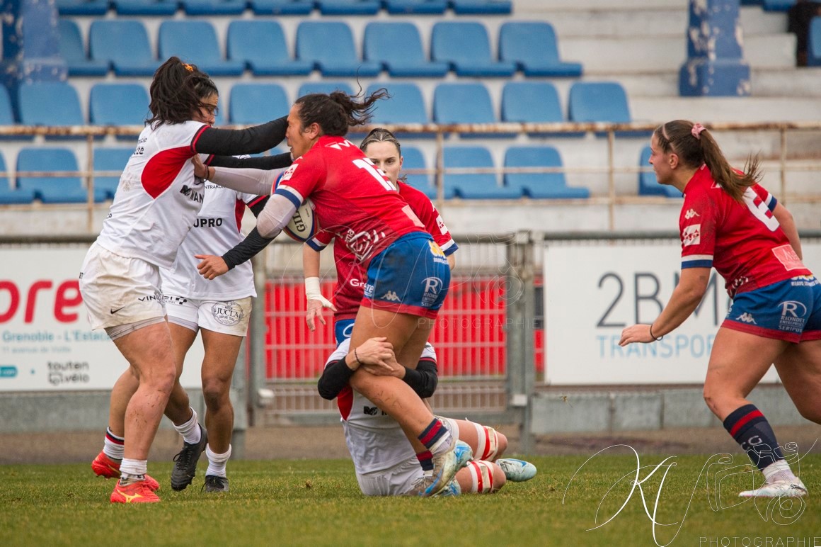  FC Grenoble Rugby - Stade Toulousain - Rugby - FFR 2024 - Élite 1 Fém - FC Grenoble (15) vs (15) Stade Toulousain RF (#FFR24E1FFCGST12) Photo by: Karine Valentin | Siuxy Sports 2024-12-07