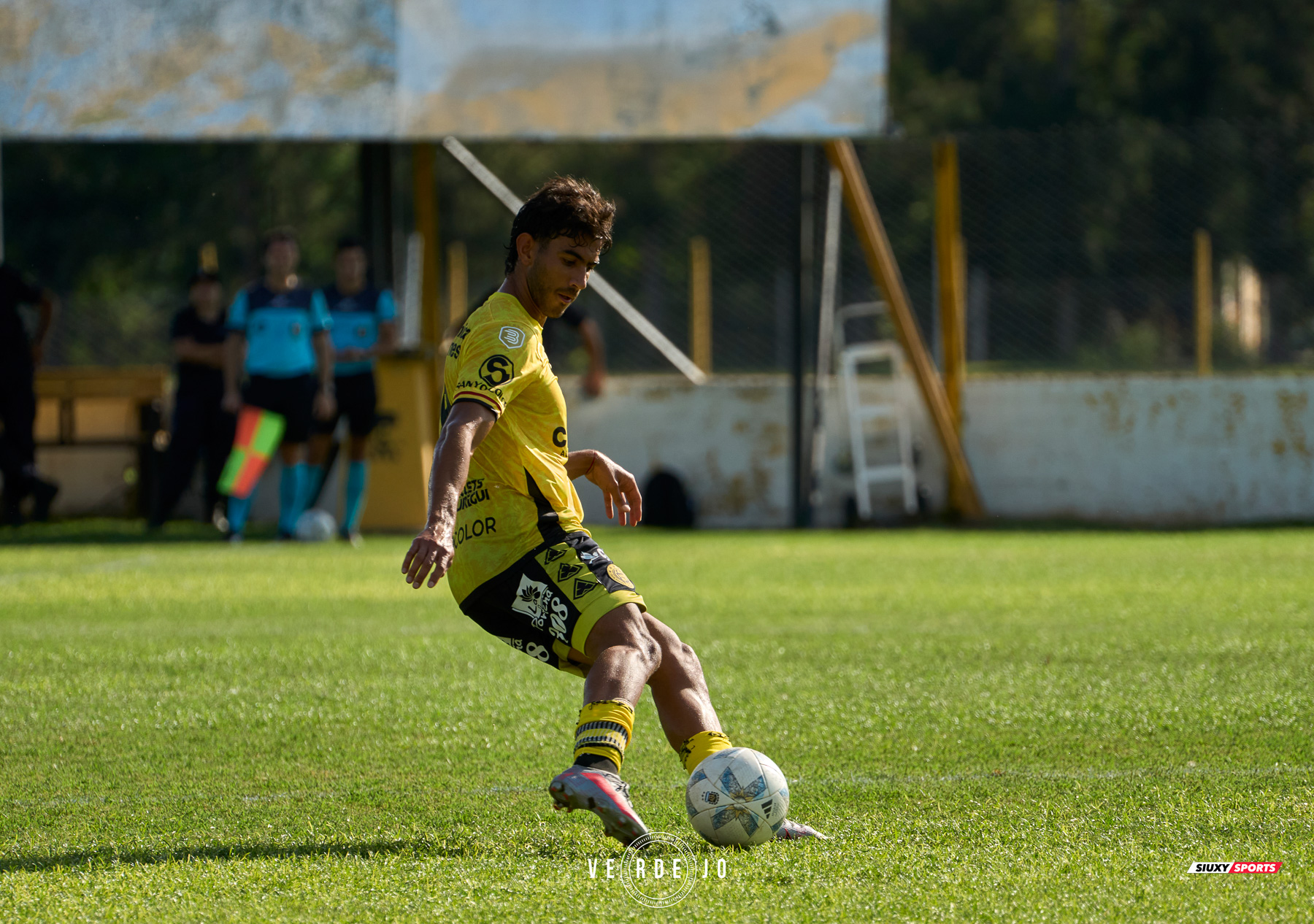  CSyD Flandria - Club Atlético Colegiales - Soccer - 2024 1raB Metropoliana - Flandria (0) vs (0) Colegiales (#20241BMFLACOL02) Photo by: Ignacio Verdejo | Siuxy Sports 2024-02-10