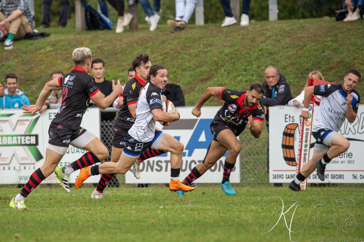  Bièvre Saint-Geoirs RC - US Vinay - Rugby - FFR 2024 Fed2 - Bievre SG vs US Vinay (#FFR24F2BSGUSV09) Photo by: Karine Valentin | Siuxy Sports 2024-09-22