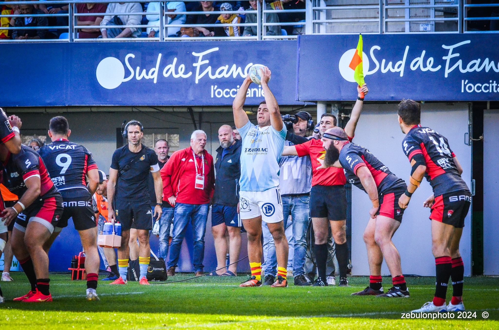  US Arlequins Perpignanais - Lyon Olympique Universitaire - Rugby - FFR 2024 - TOP14 - USAP (51) VS (20) LOU (#FFR24T14USALOU04) Photo by: Photo Zebulon | Siuxy Sports 2024-04-20