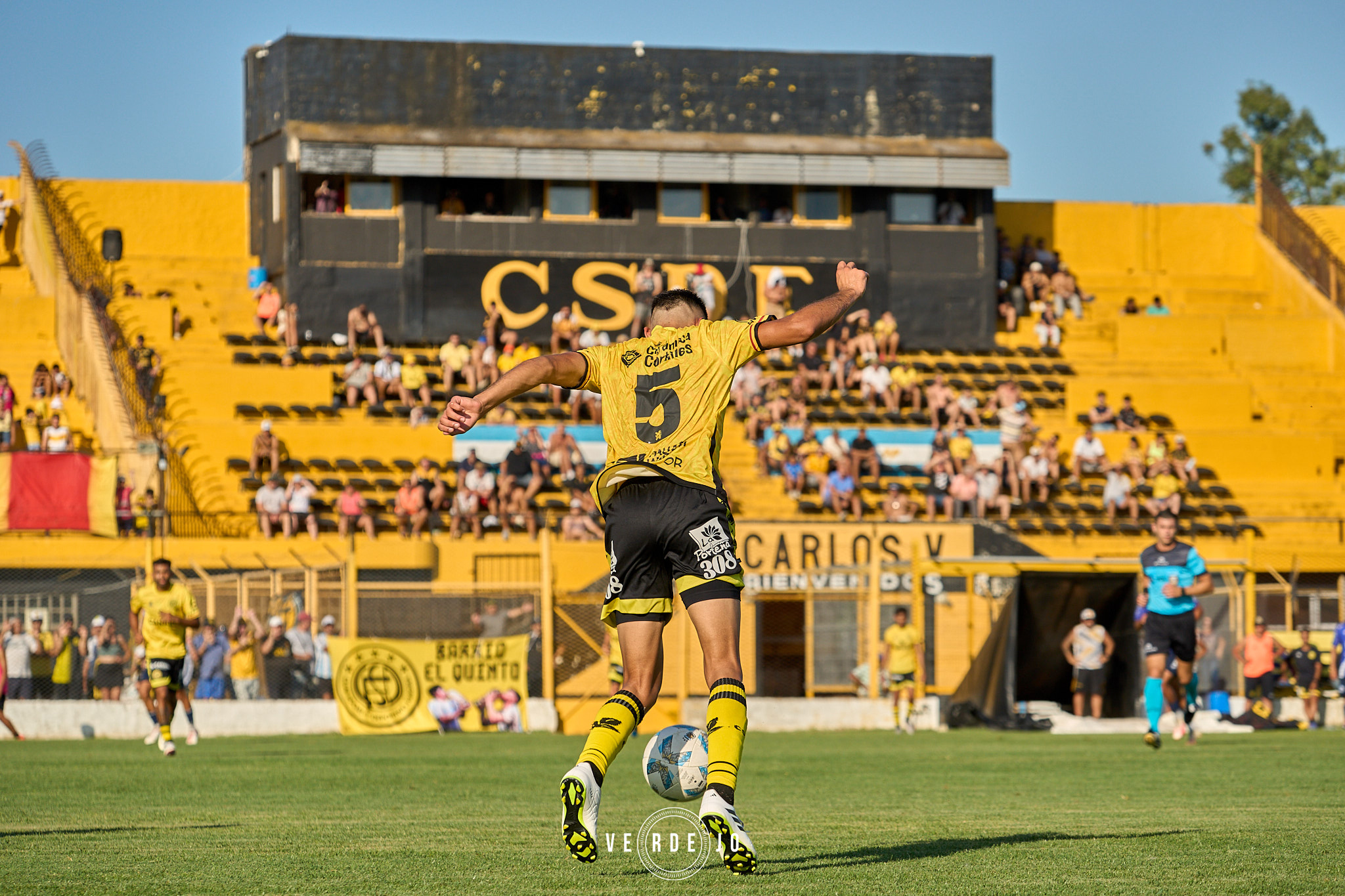  CSyD Flandria - CSD San Martin (Burzaco) - Soccer - 2024 1RAB METROPOLIANA - FLANDRIA (1) VS San Martin de Burzaco (0)  (#20241BMFLASMB02) Photo by: Ignacio Verdejo | Siuxy Sports 2024-02-20