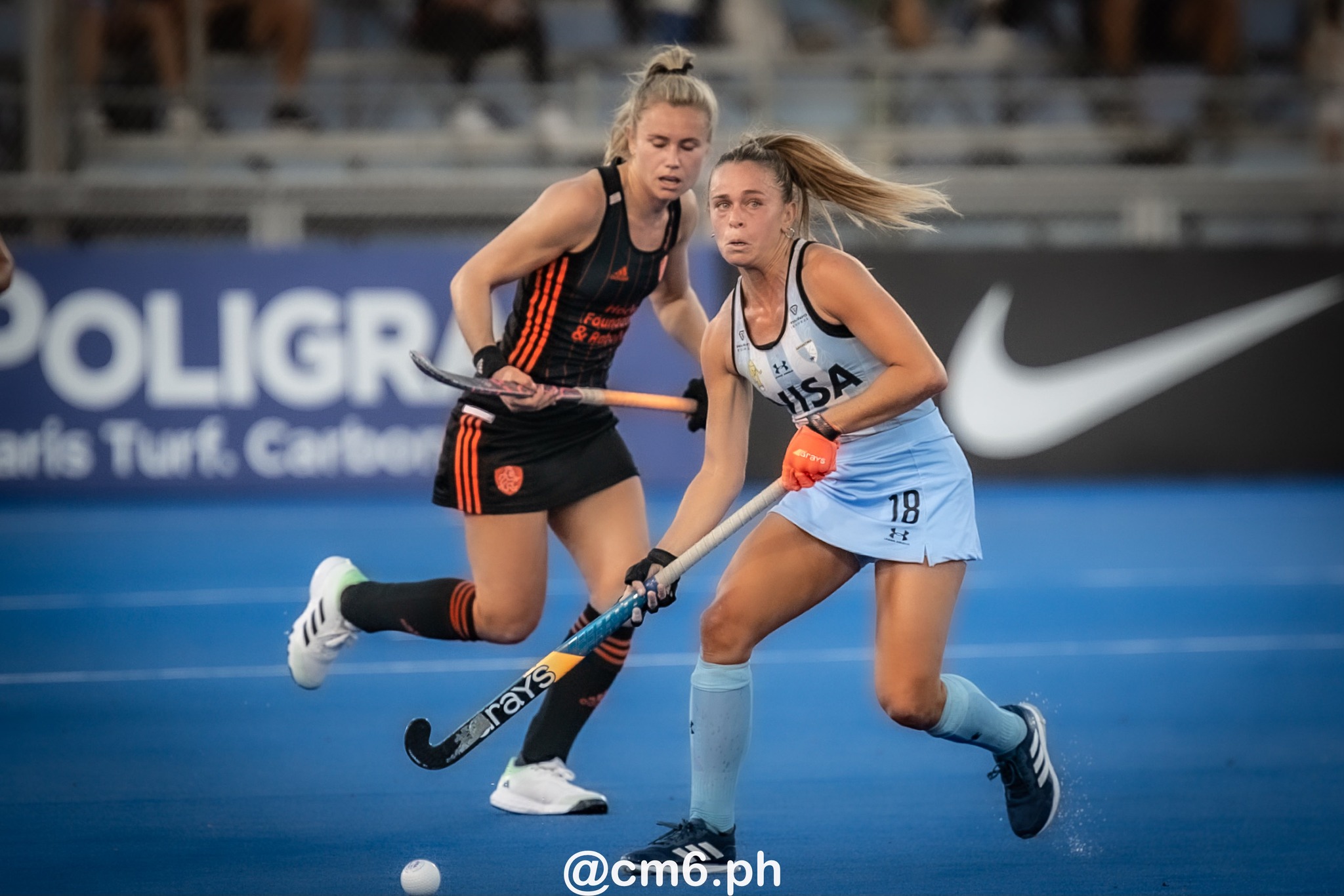 Victoria SAUZE VALDEZ -  Selección femenina de hockey sobre césped de Argentina - Netherlands women's national field hockey team - Field hockey - FIH Pro League Fem 2023-2024 - Argentina (1) vs (4) Netherlands (#FIHPF24ARGNET12) Photo by: Christian Mas | Siuxy Sports 2023-12-08