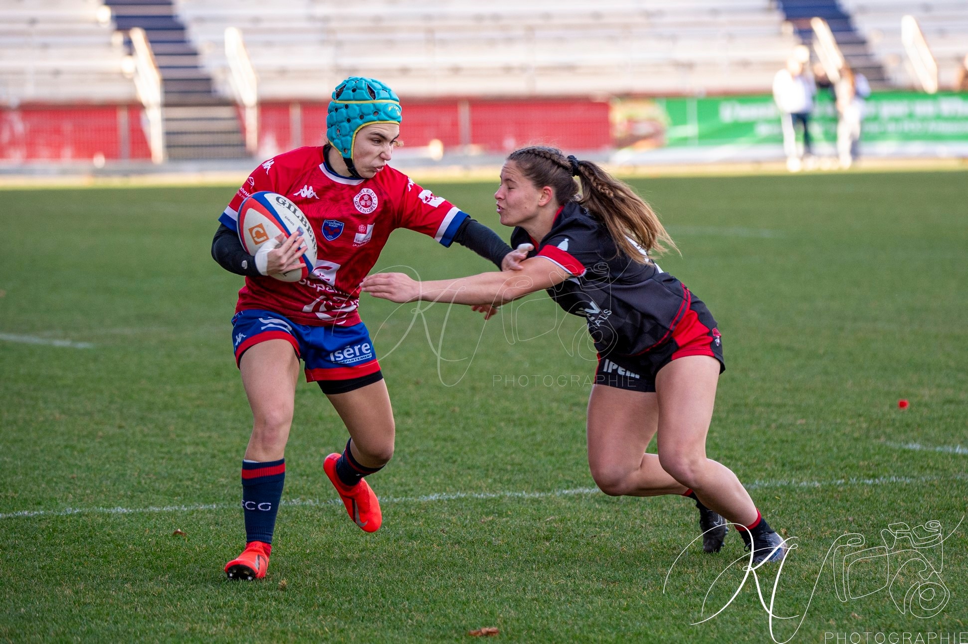  FC Grenoble Rugby - Lyon Olympique Universitaire - Rugby - FFR 2024 - Elite 1 Fém - FCG Amazones (8) vs (5) LOU (#FFR24E1FFCGLOU12) Photo by: Karine Valentin | Siuxy Sports 2024-12-14