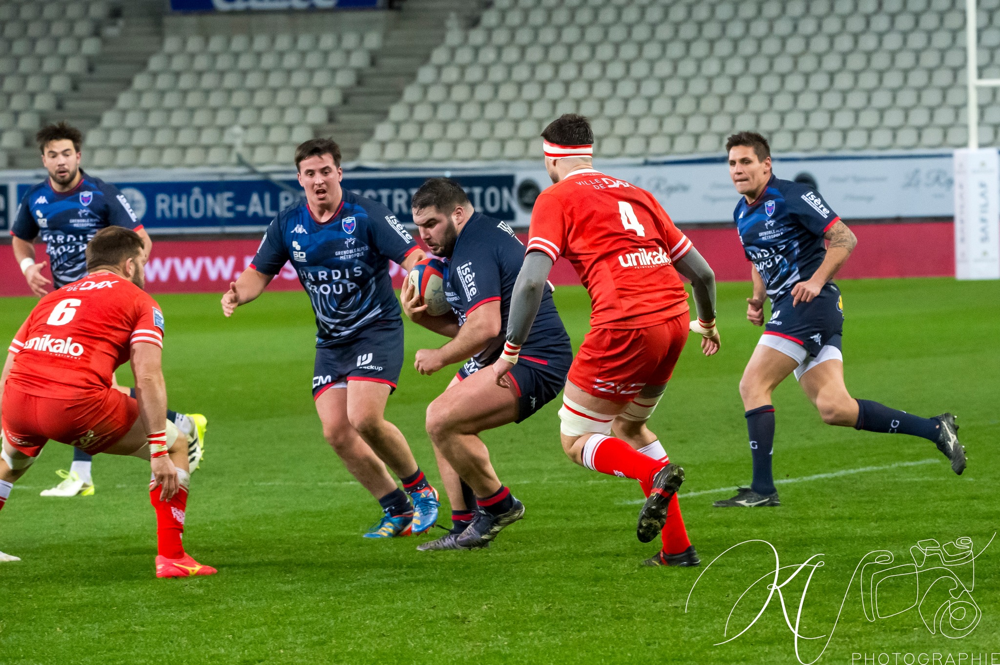 Barnabé MASSA - Romain TROUILLOUD -  FC Grenoble Rugby - US Dax - Rugby - Pro D2 - FC Grenoble (24) vs (27) US Dax (#PD224FCGDAX01) Photo by: Karine Valentin | Siuxy Sports 2024-01-19