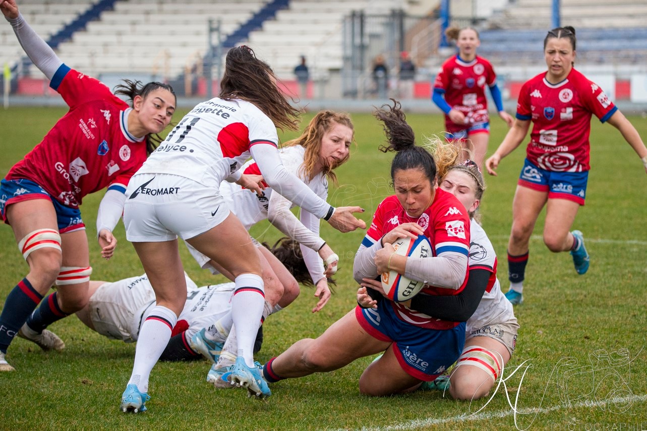  FC Grenoble Rugby - Stade Toulousain - Rugby - FFR 2024 - Élite 1 Fém - FC Grenoble (15) vs (15) Stade Toulousain RF (#FFR24E1FFCGST12) Photo by: Karine Valentin | Siuxy Sports 2024-12-07