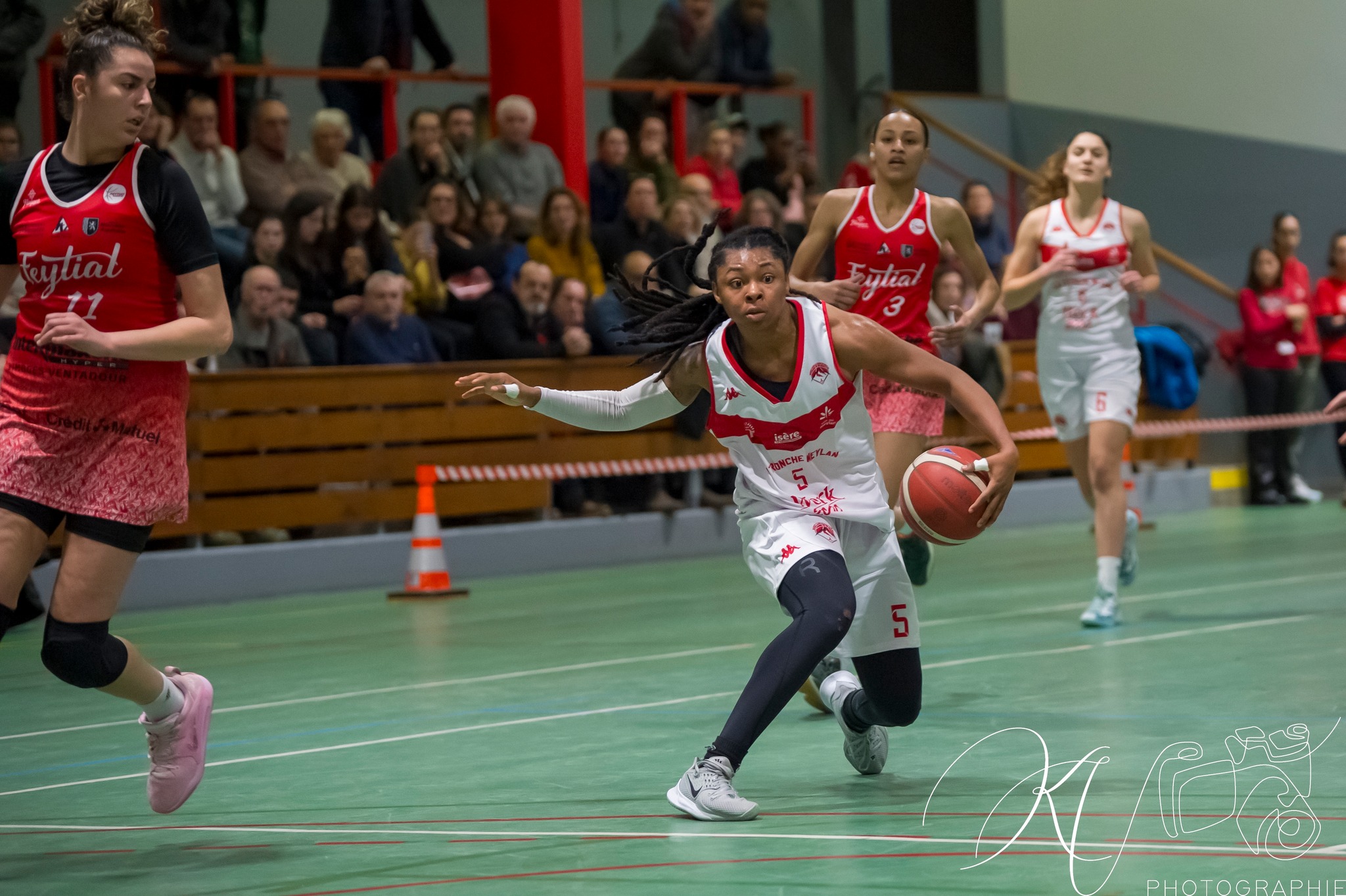  BC Tronche Meylan - Feytiat Basket 87 - Basketball - LF2 2024 - BCTM (80) vs (56) Feytiat (#FFBBLF224BCTFEY01) Photo by: Karine Valentin | Siuxy Sports 2024-01-20