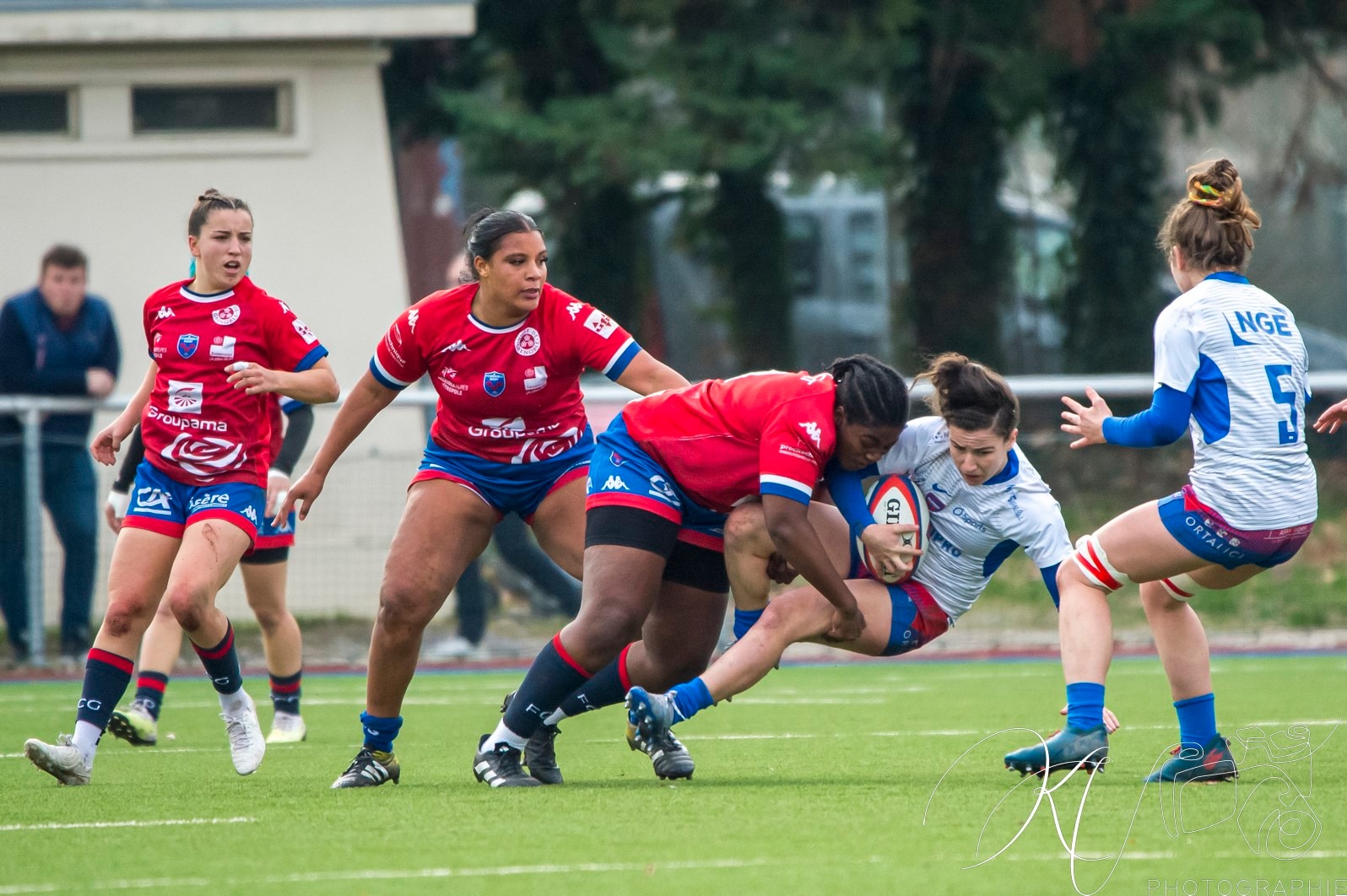 Iliana ACOLASTE - Alexandra CHAMBON - Ambre MWAYEMBE -  FC Grenoble Rugby - Blagnac - Rugby - 2024 Élite 1 Féminine - FC Grenoble Amazones (18)  vs (13) Blagnac (#E1G24FCGBLA02) Photo by: Karine Valentin | Siuxy Sports 2024-02-18
