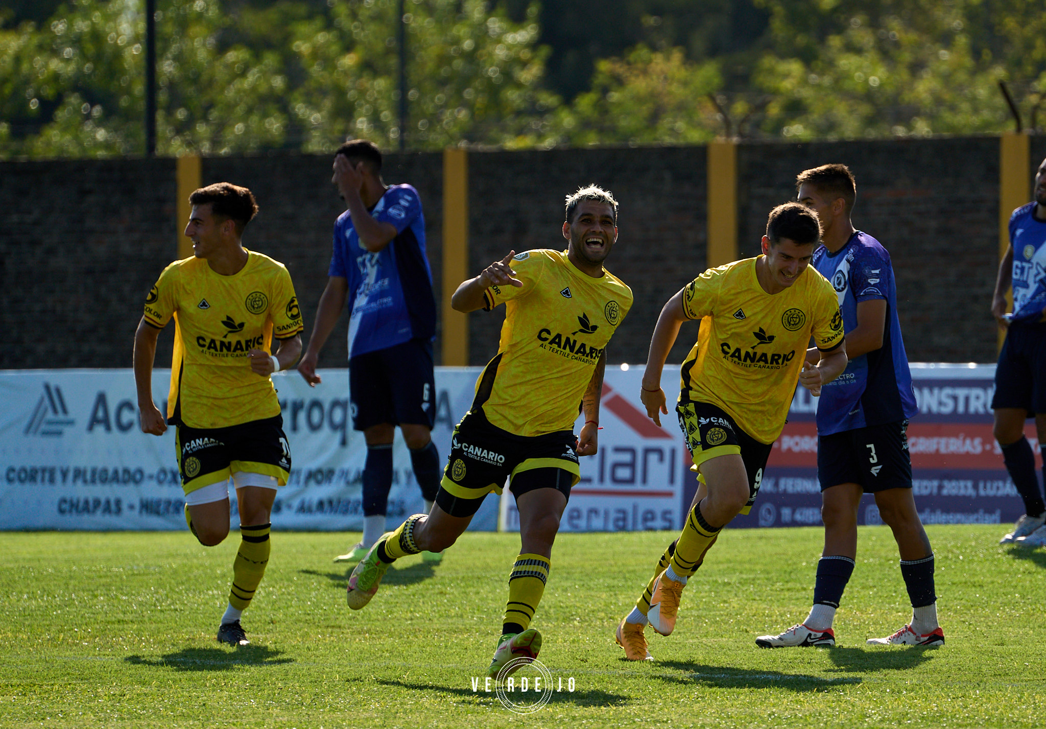  CSyD Flandria - CSD San Martin (Burzaco) - Soccer - 2024 1RAB METROPOLIANA - FLANDRIA (1) VS San Martin de Burzaco (0)  (#20241BMFLASMB02) Photo by: Ignacio Verdejo | Siuxy Sports 2024-02-20