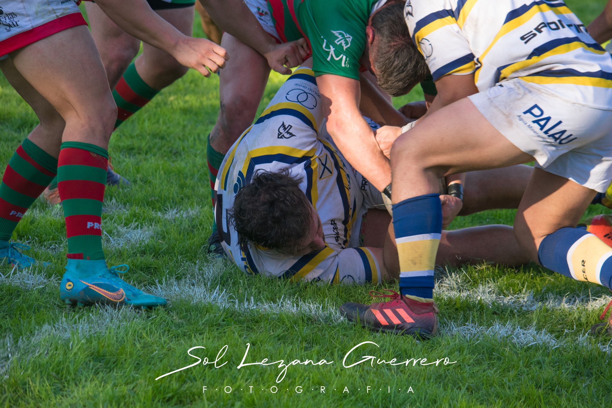  Tucumán Lawn Tennis Club - Huirapuca Social Club - Rugby - URT 2024 - Tucuman Lawn Tennis (42) vs (20) Huirapuca Social Club (#URT24TLTHUI05) Photo by: Sandra Lezana Guerrero | Siuxy Sports 2024-05-19