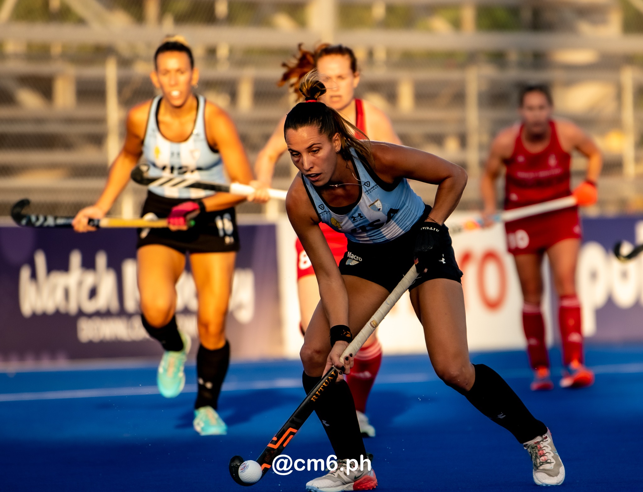 Sofia TOCCALINO -  Selección femenina de hockey sobre césped de Argentina - England women's national field hockey team - Field hockey - FIH PRO LEAGUE 2022-2023 - Argentina(3) vs (0) Great Britain (#FIHPF22ARGGBR12) Photo by: Christian Mas | Siuxy Sports 2022-12-15