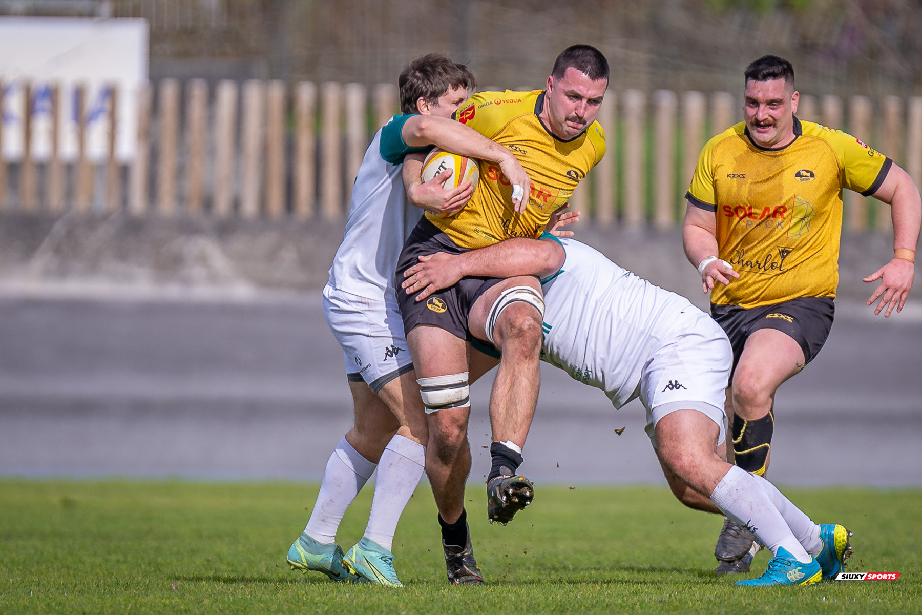 Mattew Edward BROADBENT - Angus RILEY KEEFE -  Getxo Artea Rugby Taldea - Rugby Club Valencia - Rugby - FER 2024 - DHB - Getxo RT (14) vs (16) Valencia RC (#FER24DHBGRTVRC01) Photo by: Fredy Monfoto | Siuxy Sports 2024-01-28