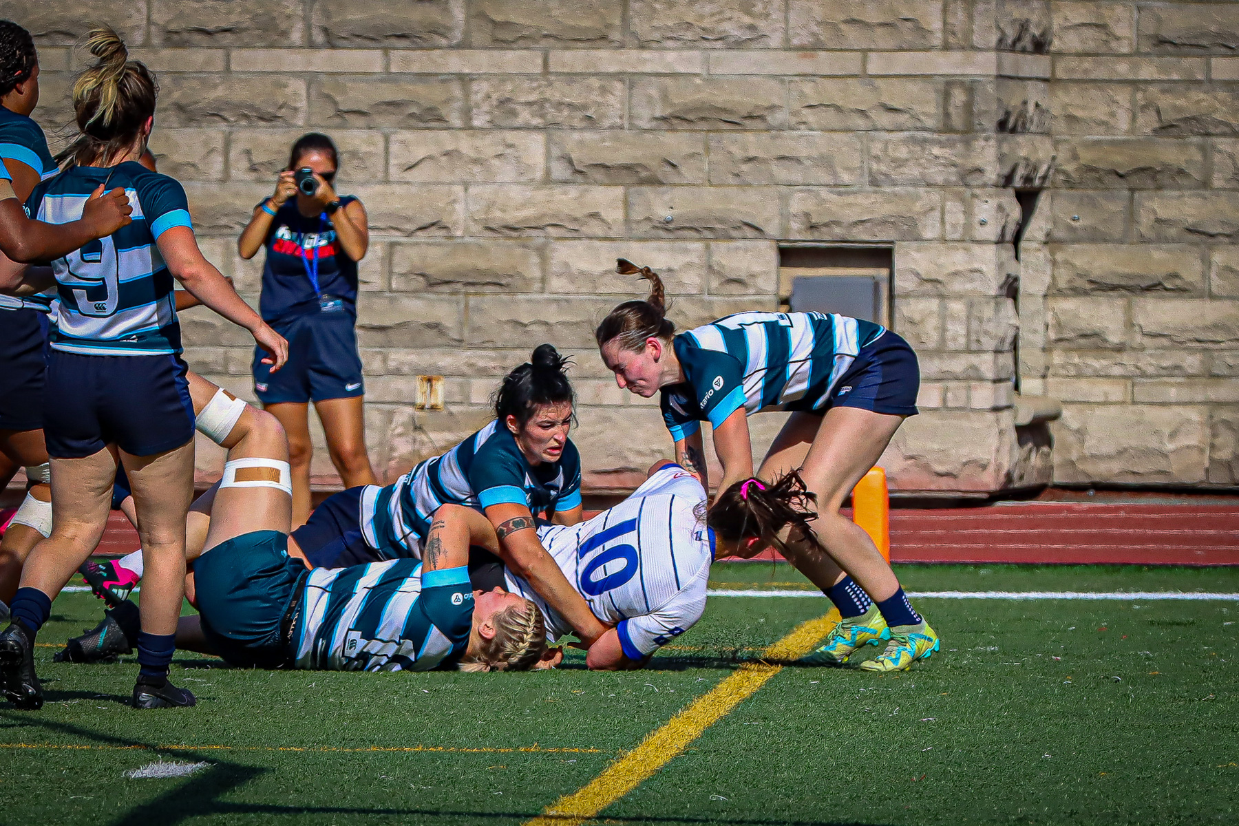  Équipe féminine - Rugby Québec - Ontario Blues (w) - Rugby - QORC-CROQ 2024 - FINALS - QUÉBEC EST (37) VS (13) ONTARIO EST - 1ST POSITION - Reel Mayarts (#QORC24QCEONE16) Photo by: Photo Mayarts | Siuxy Sports 2024-06-01
