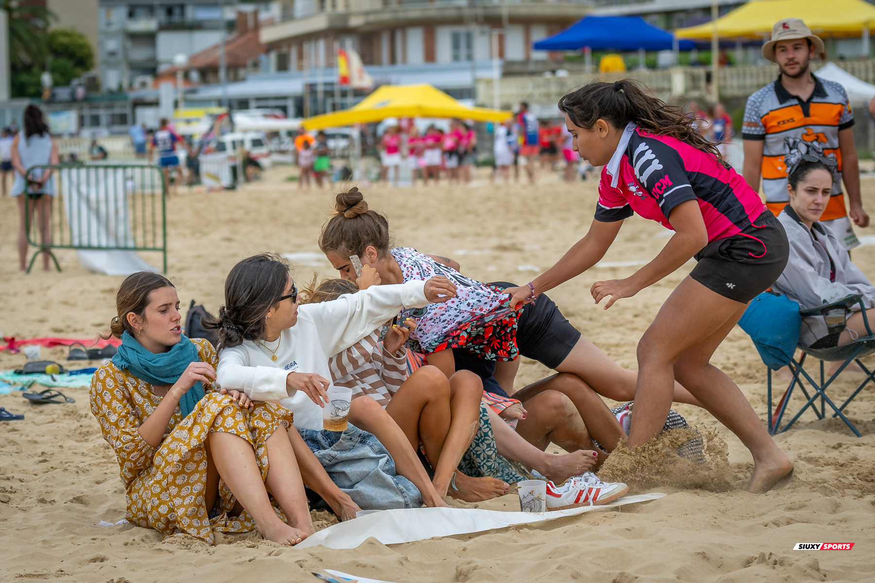  Universitario de Cantabria Rugby Club - Santoña Rugby Club - Rugby Playa - Circuito International del Cantabrico de Rugby Playa - IV Torneo Internacional de Laredo (#2024RugbyPlayaIVLaredo) Photo by: Fredy Monfoto | Siuxy Sports 2024-07-13