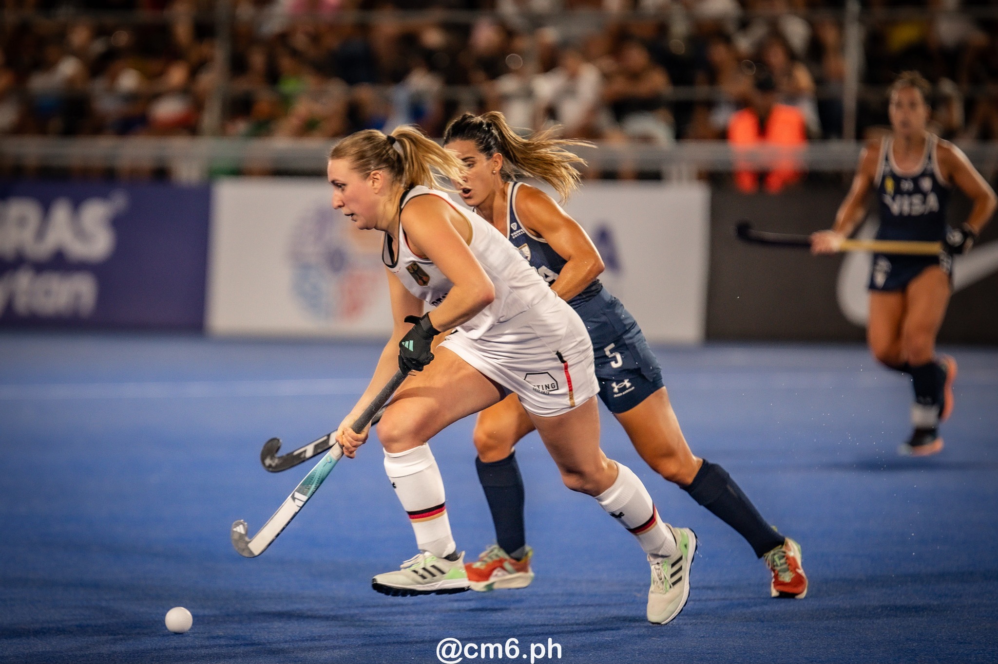 Agostina ALONSO -  Selección femenina de hockey sobre césped de Argentina - Germany women's national field hockey team - Field hockey - FIH Pro League Fem 2023-2024 - Argentina (3) vs (1) Germany (#FIHPF24ARGGER02) Photo by: Christian Mas | Siuxy Sports 2024-02-16