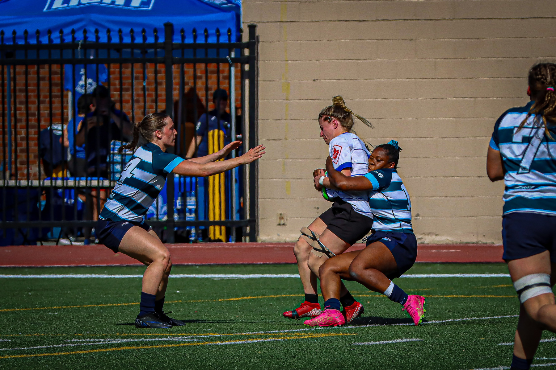 Équipe féminine - Rugby Québec - Ontario Blues (w) - Rugby - QORC-CROQ 2024 - FINALS - QUÉBEC EST (37) VS (13) ONTARIO EST - 1ST POSITION - Reel Mayarts (#QORC24QCEONE16) Photo by: Photo Mayarts | Siuxy Sports 2024-06-01
